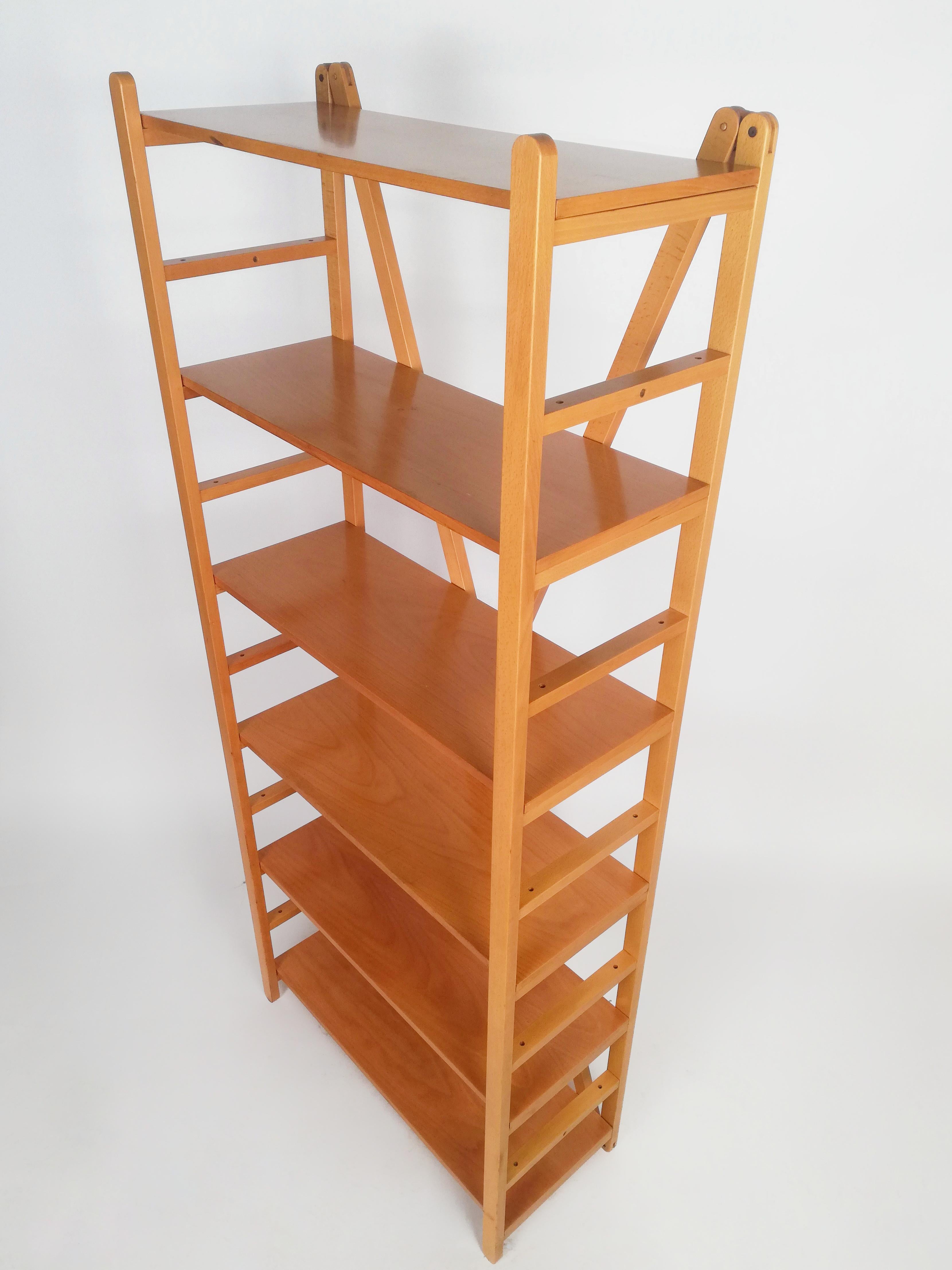 Bookcase in the Style of Cassina, Made in Beech Wood Designed by Enrico Tonucci  For Sale 8