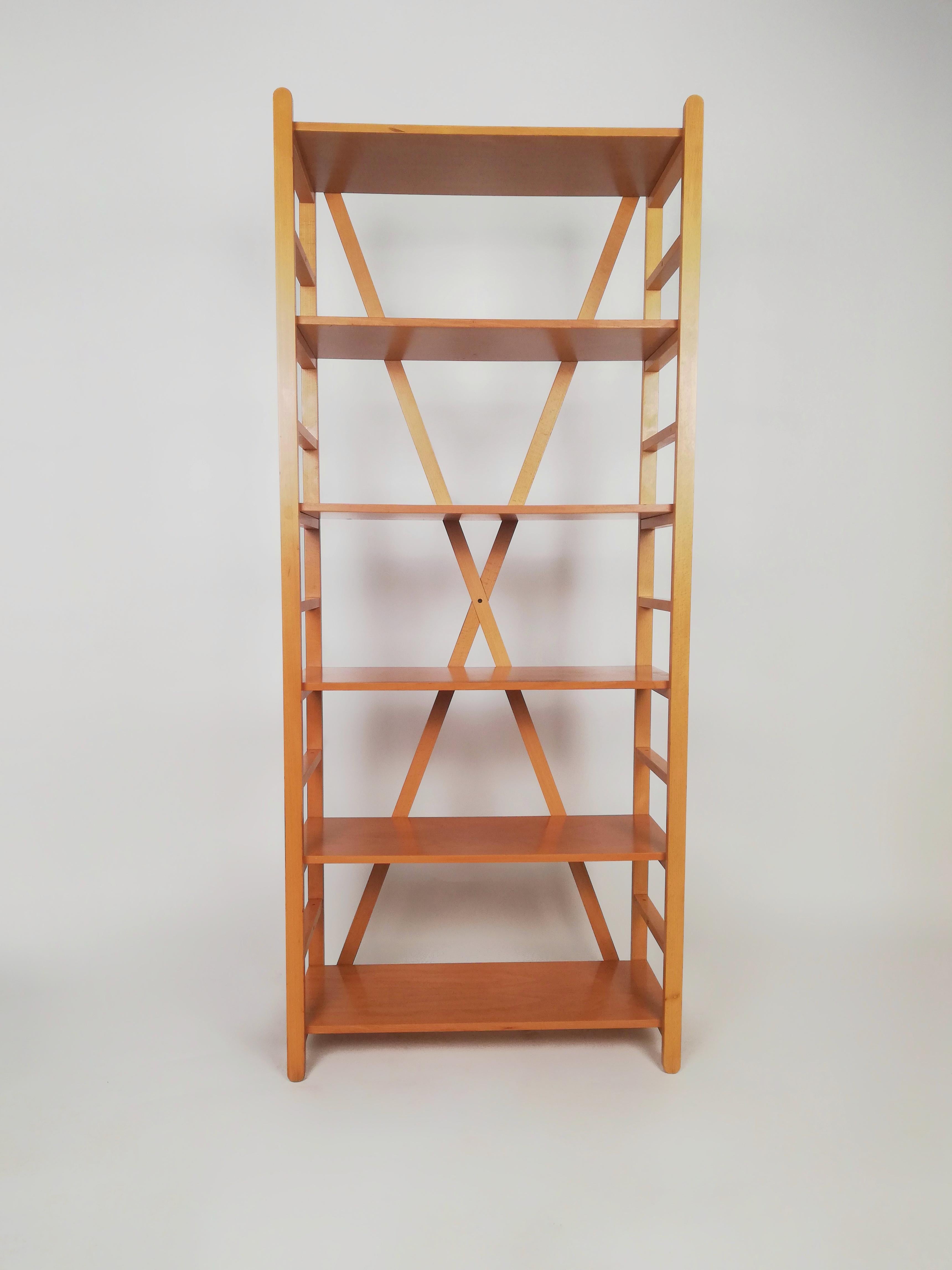 Scandinavian Modern Bookcase in the Style of Cassina, Made in Beech Wood Designed by Enrico Tonucci  For Sale