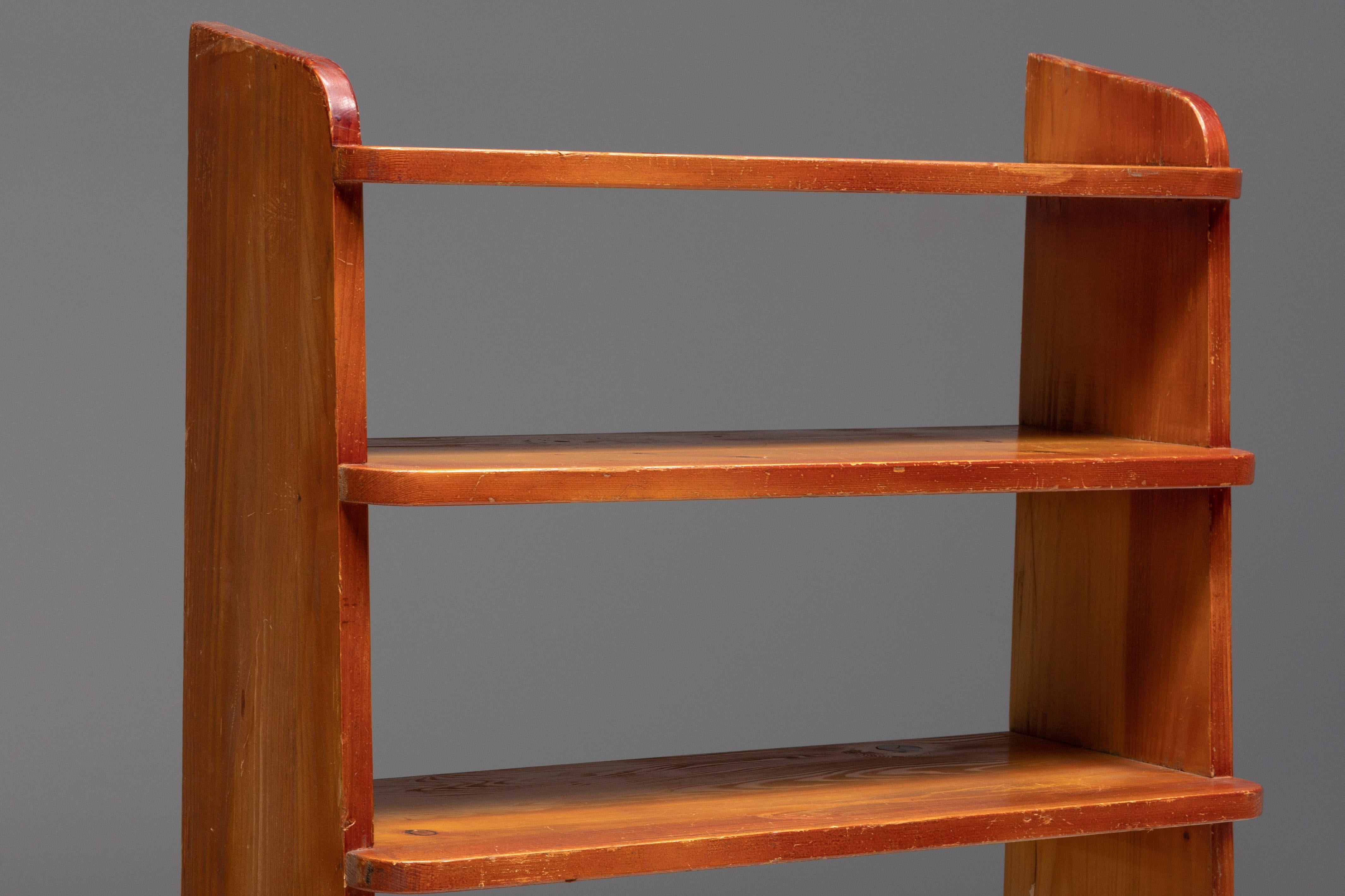 charlotte perriand bookshelf