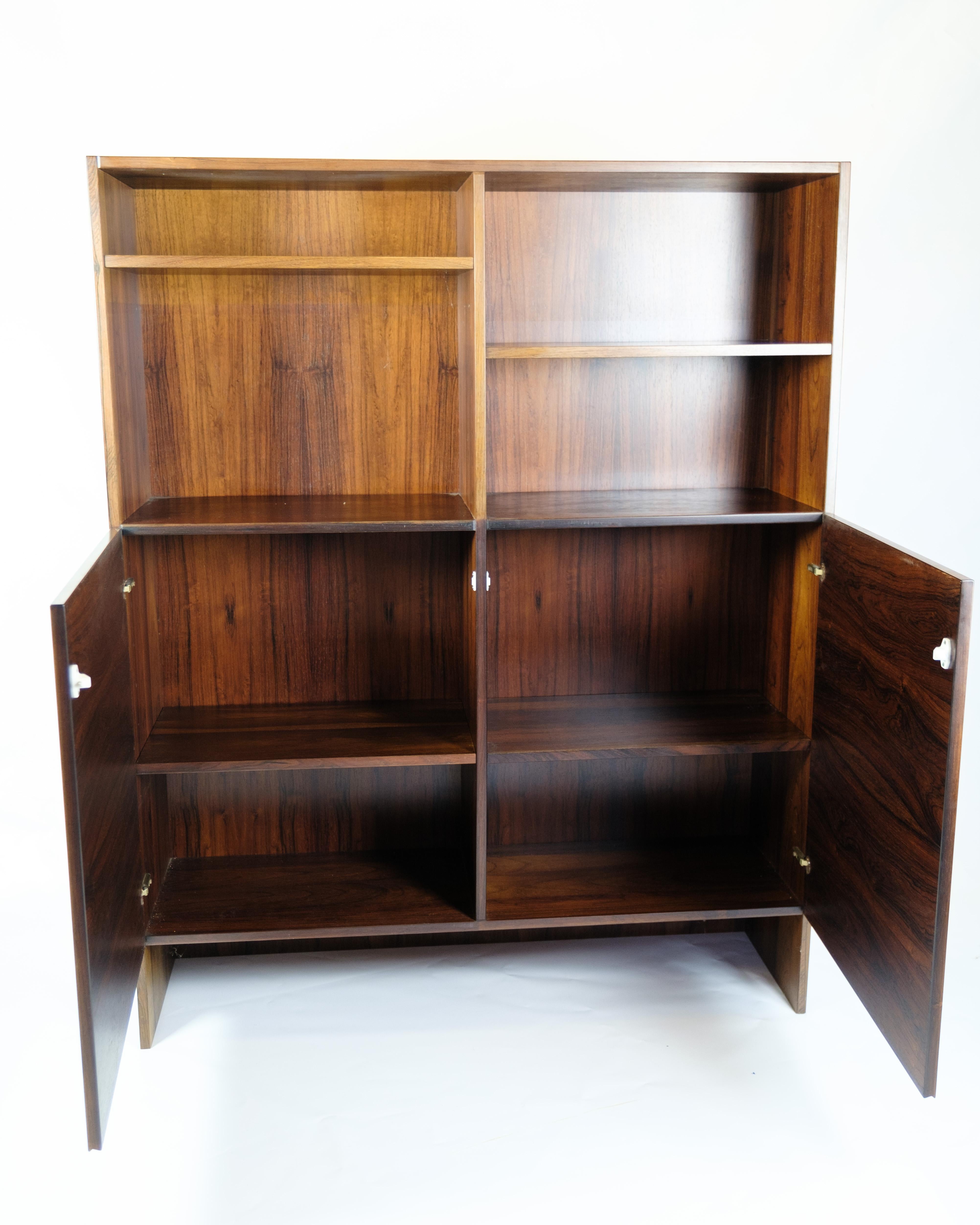 Bookcase Made In Rosewood, Danish Design From 1960s In Good Condition For Sale In Lejre, DK