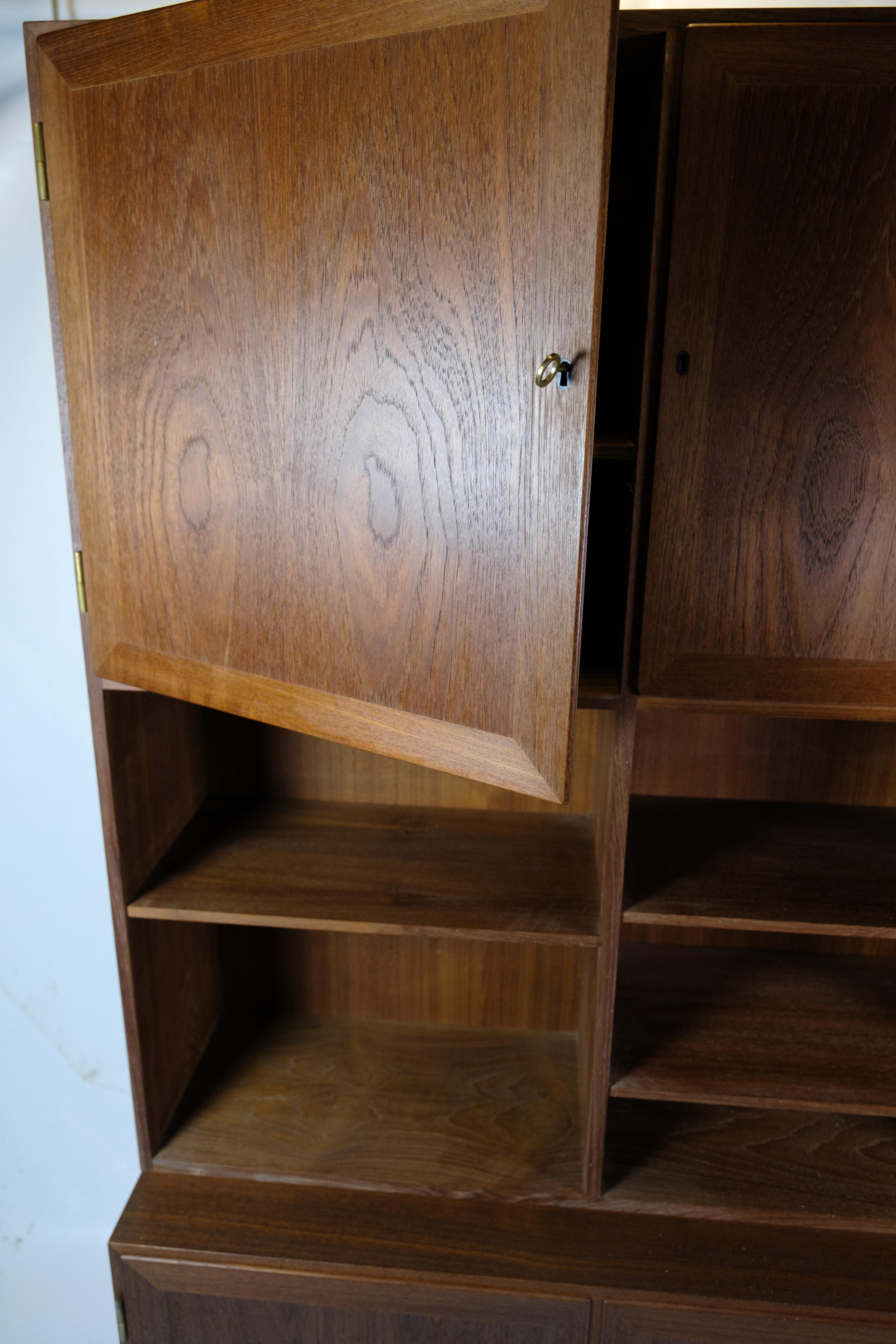 Bookcase Made In Teak, Danish design From 1960s For Sale 2