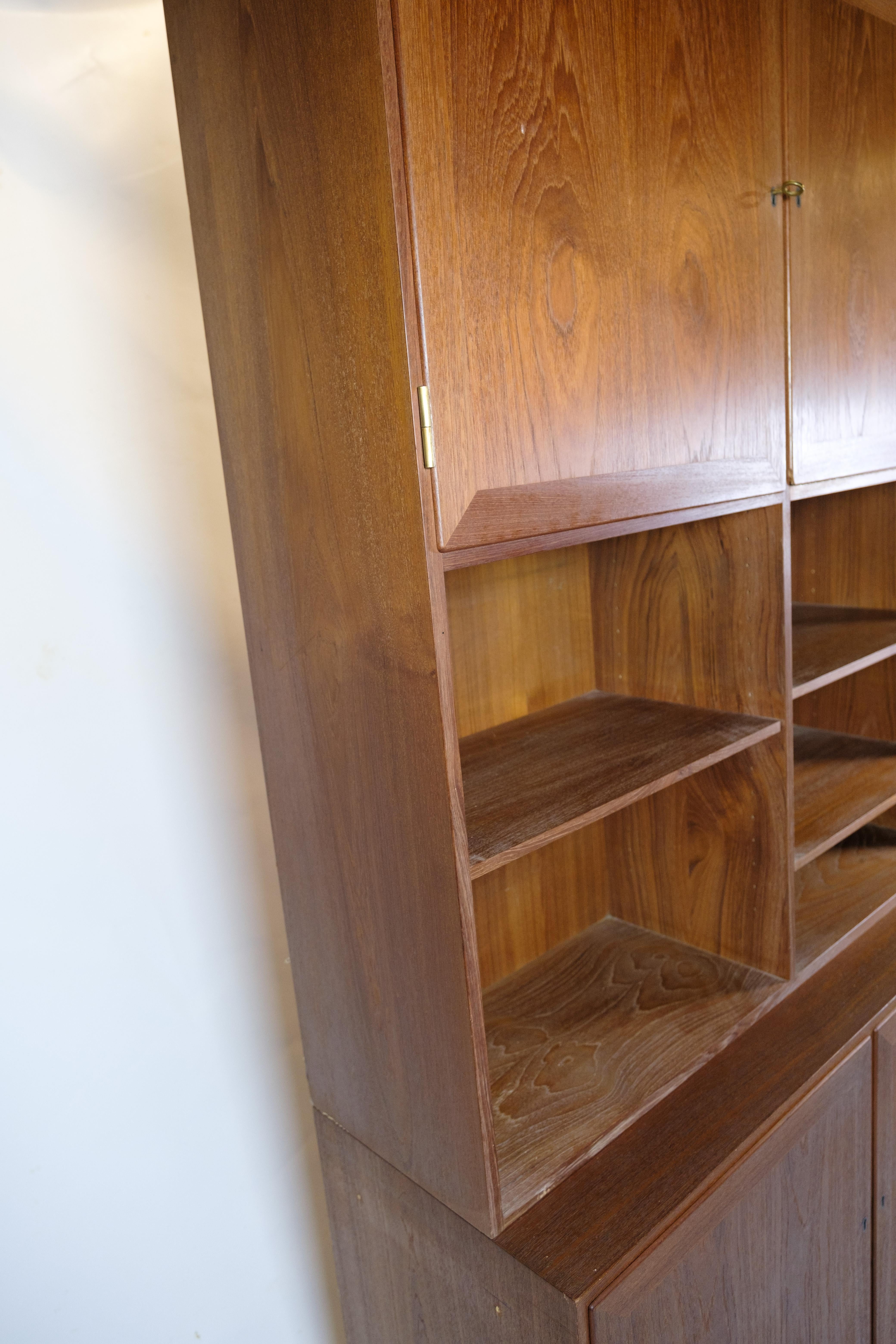 Bookcase Made In Teak, Danish design From 1960s For Sale 3