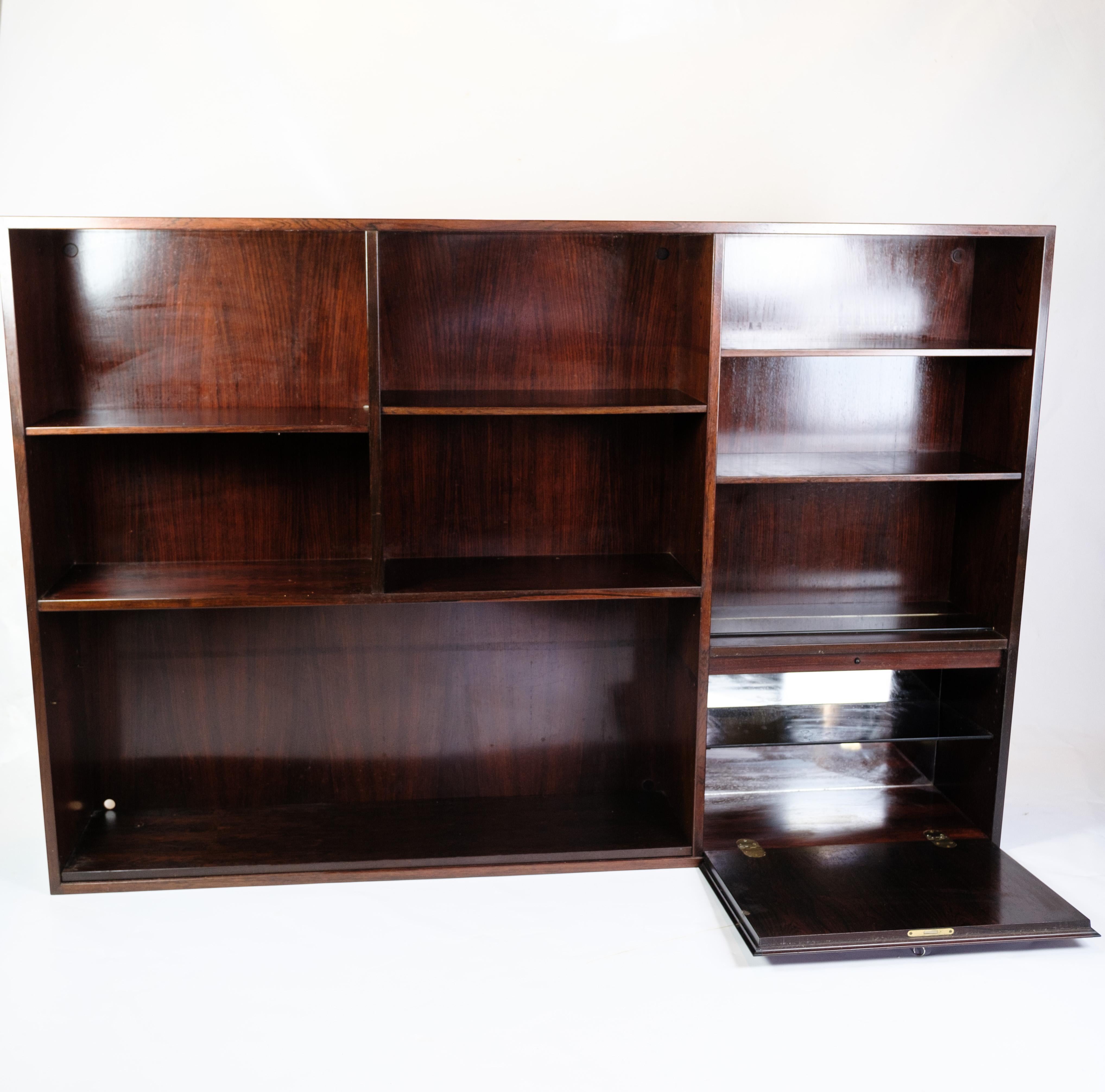 Bookcase Model 35 Made In Rosewood By Omann Jun. Furniture Factory From 1960s In Good Condition For Sale In Lejre, DK
