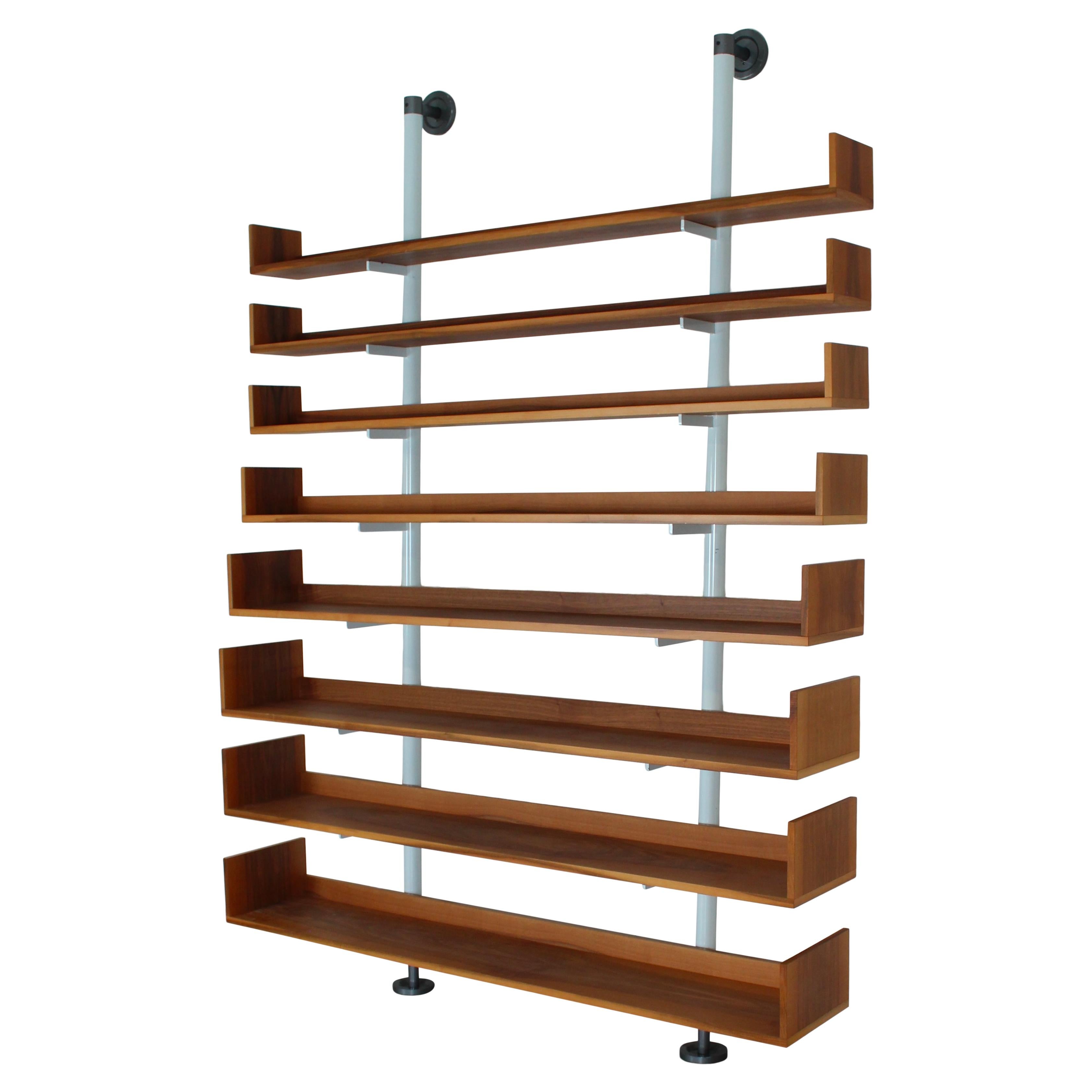 Mid-Century moderno Libreria Model 795 di Carlo Scarpa per Bernini, Italia, 1980, Noce e Steele in vendita