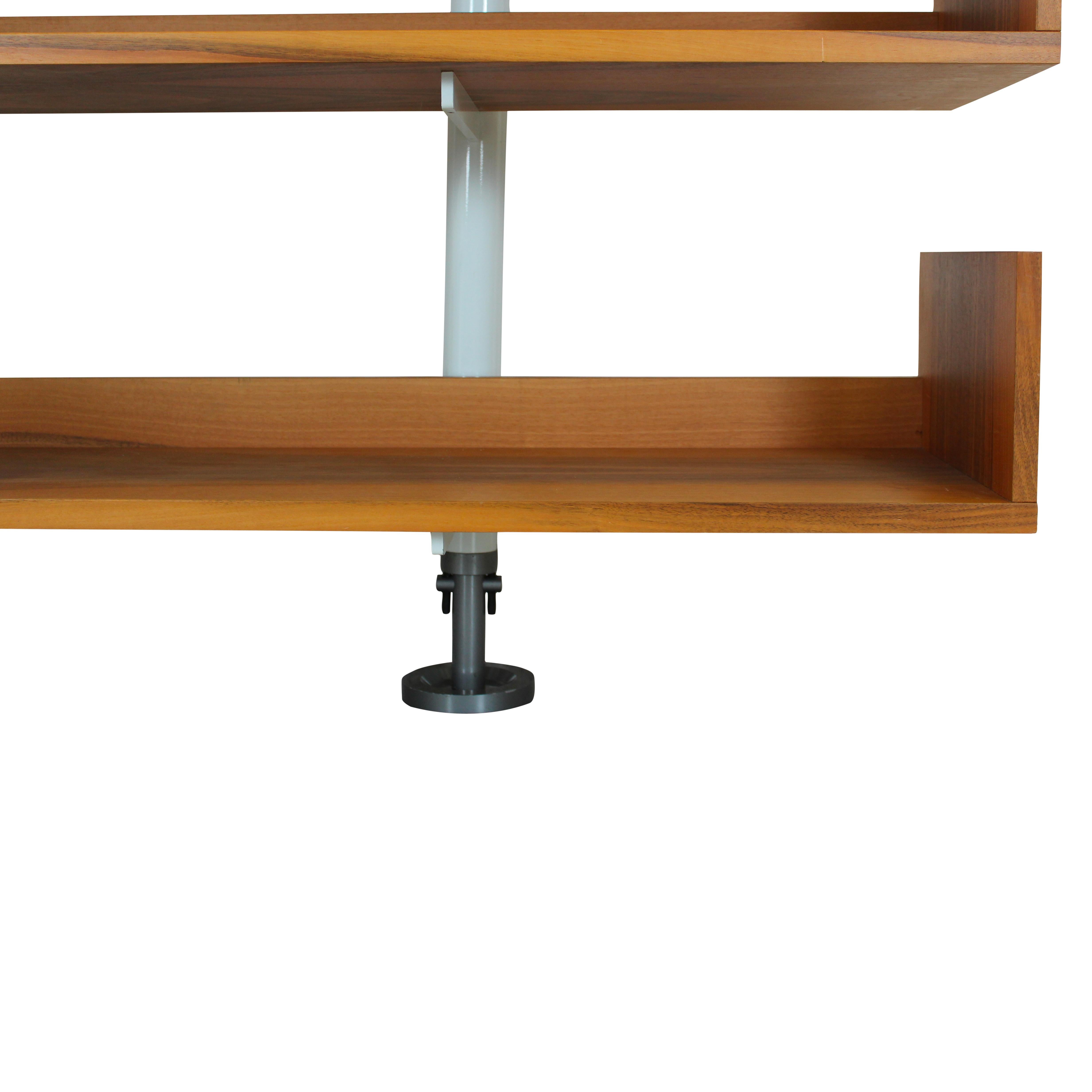 Libreria Model 795 di Carlo Scarpa per Bernini, Italia, 1980, Noce e Steele in vendita 1