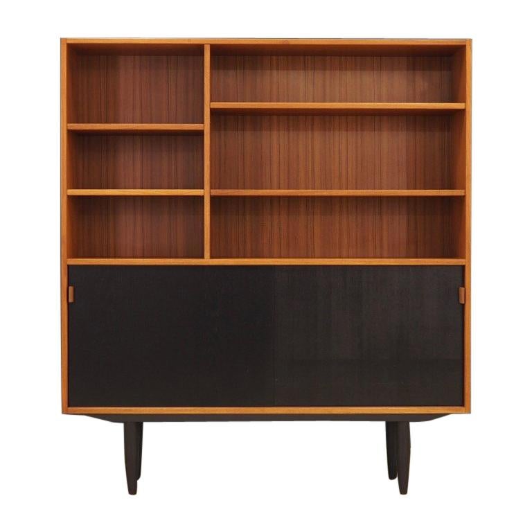 Bookcase Retro 1960-1970 Danish Design at 1stdibs