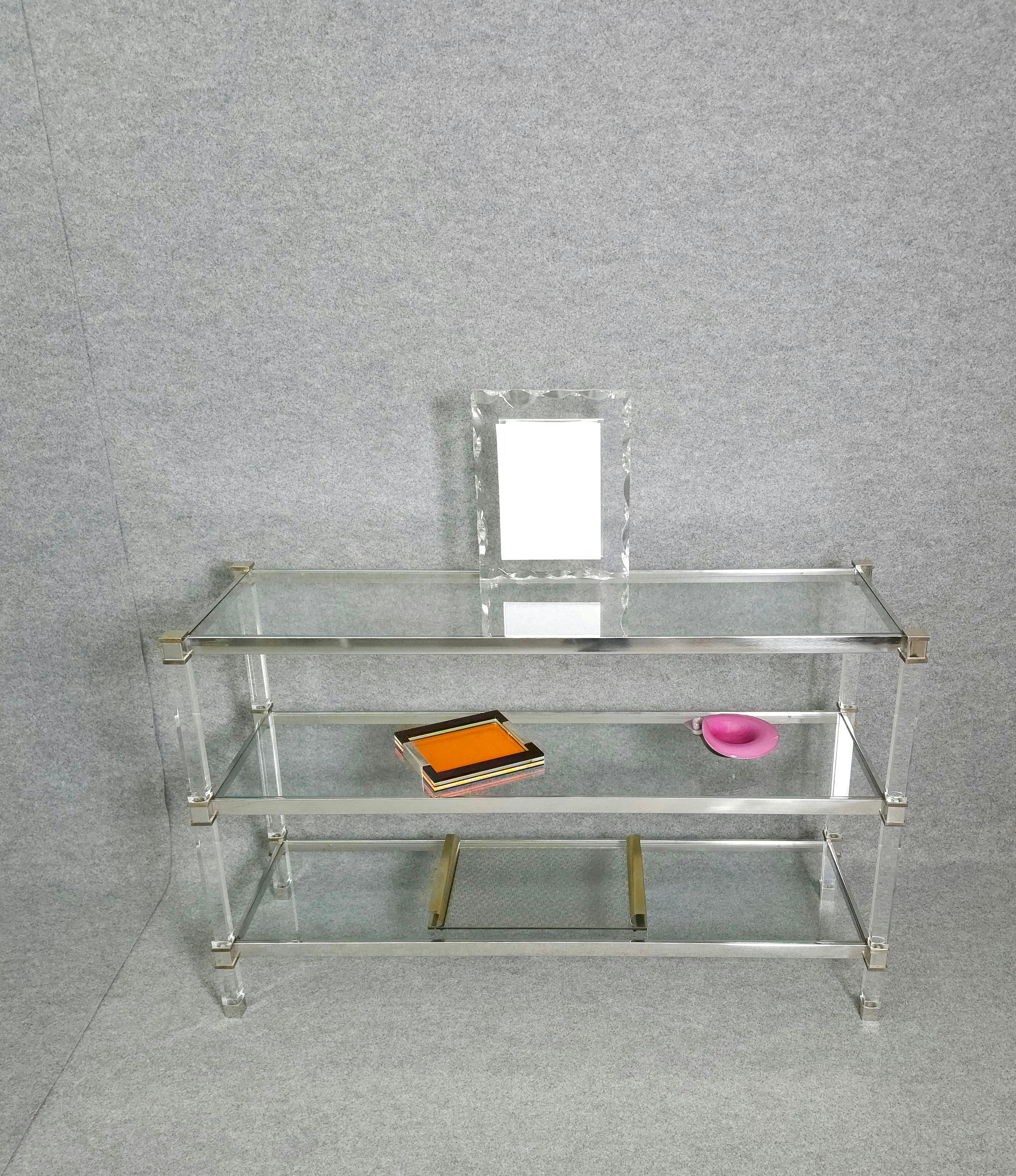 Mid-Century Modern Bookcase Shelf in Plexiglass, Steel and Brass Midcentury Design Italia 1970s For Sale