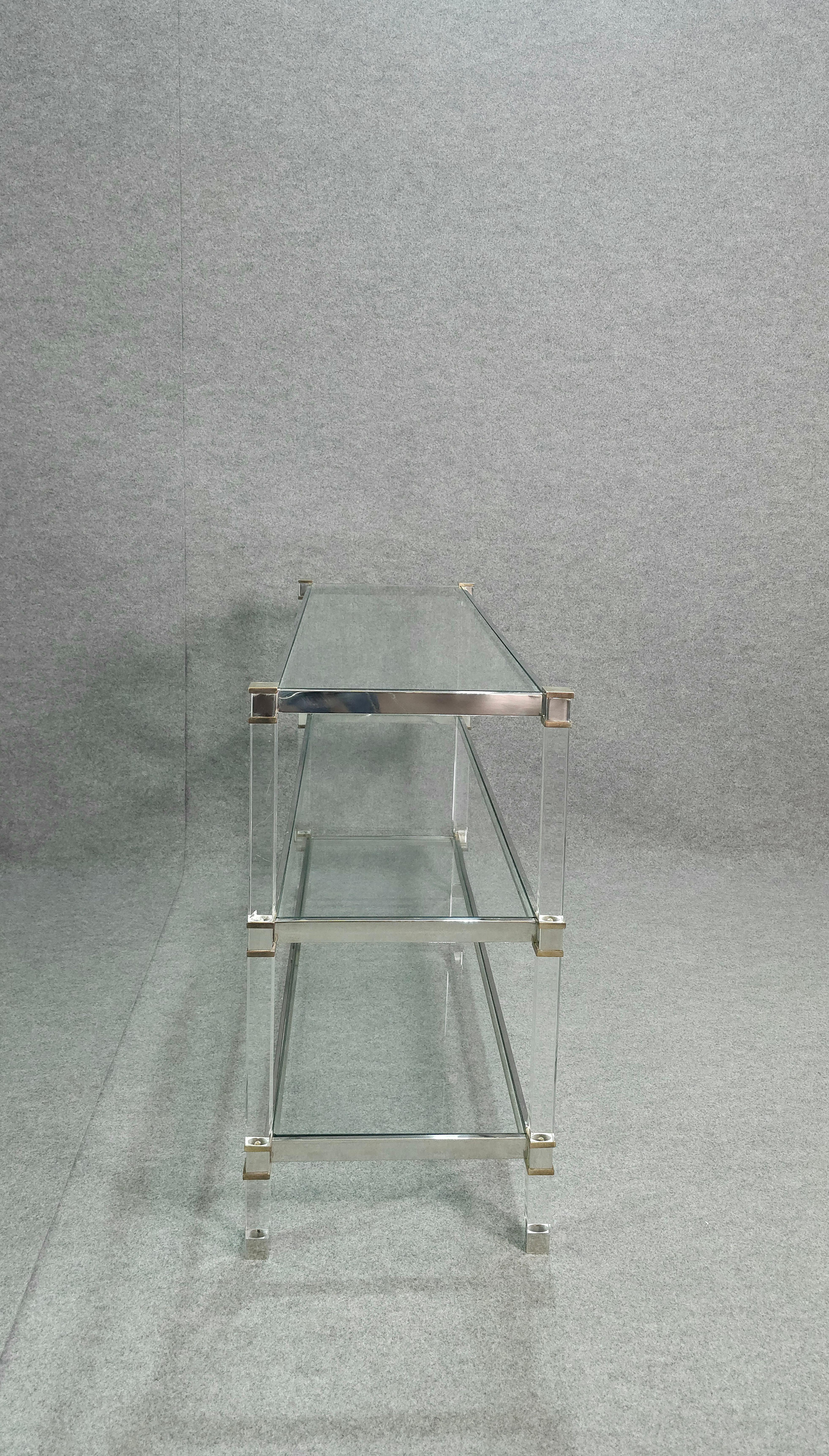 Bookcase Shelf in Plexiglass, Steel and Brass Midcentury Design Italia 1970s For Sale 1