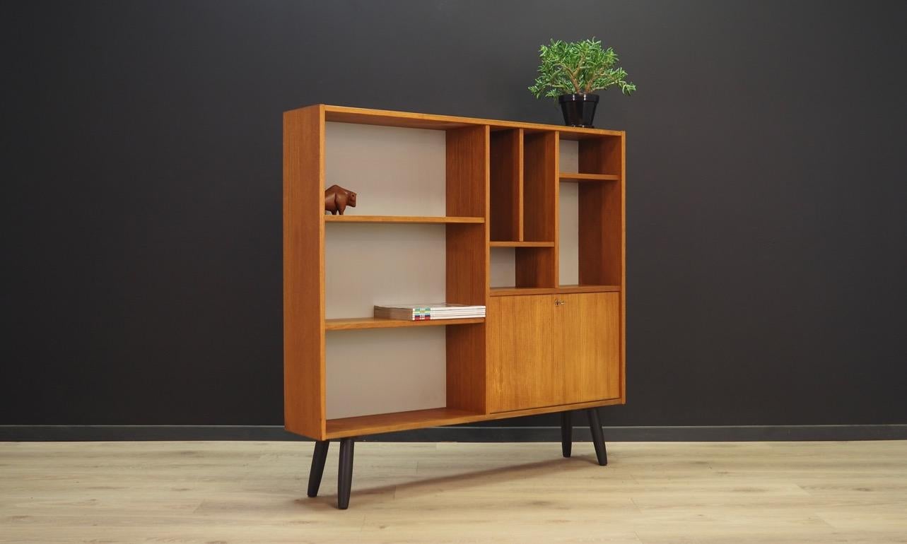 Mid-Century Modern Bookcase Teak 1960-1970 Danish Design