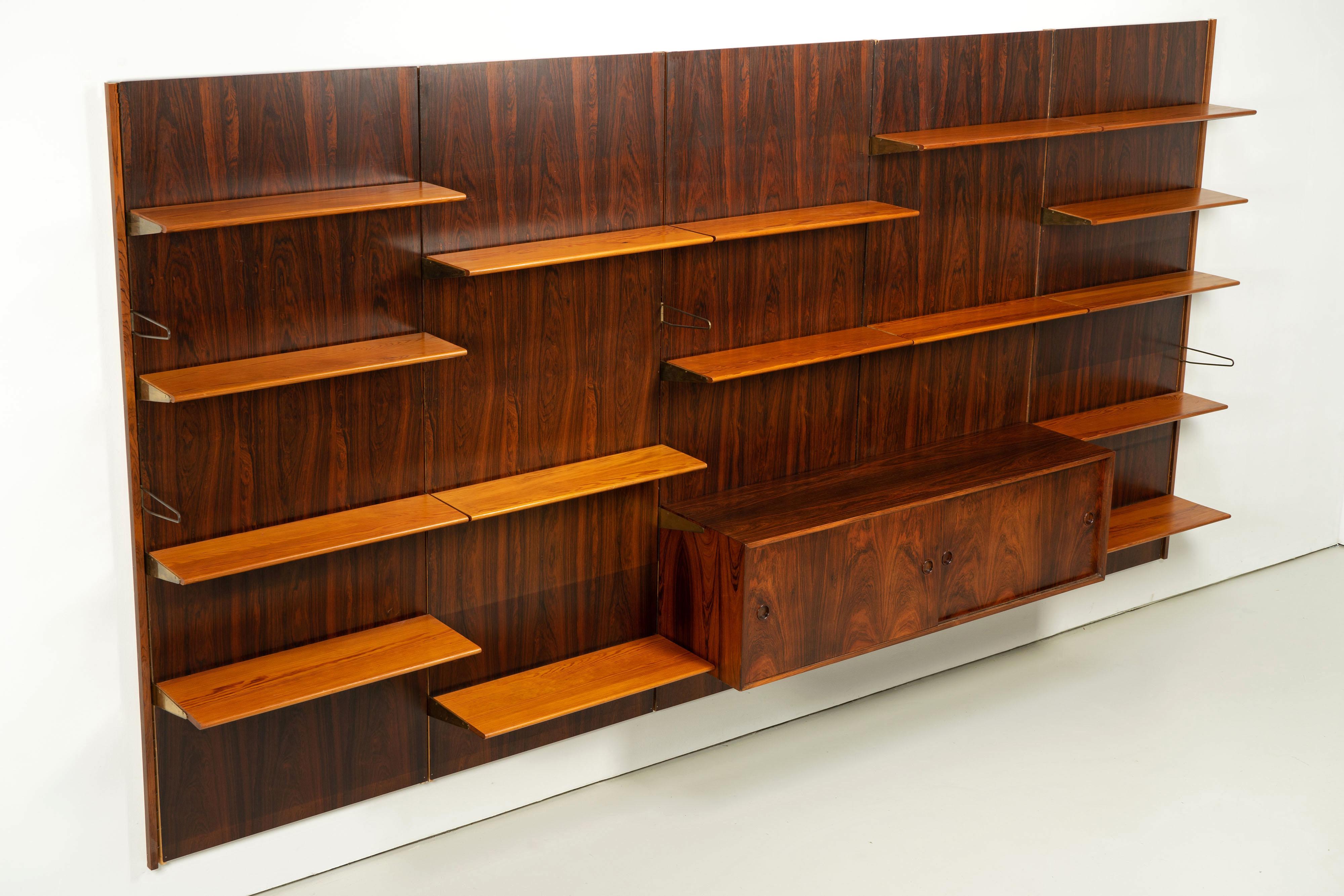 Bookcase / Wall Unit by Finn Juhl BO71 for Bovirke, 1960s Rosewood Pine Brass For Sale 1