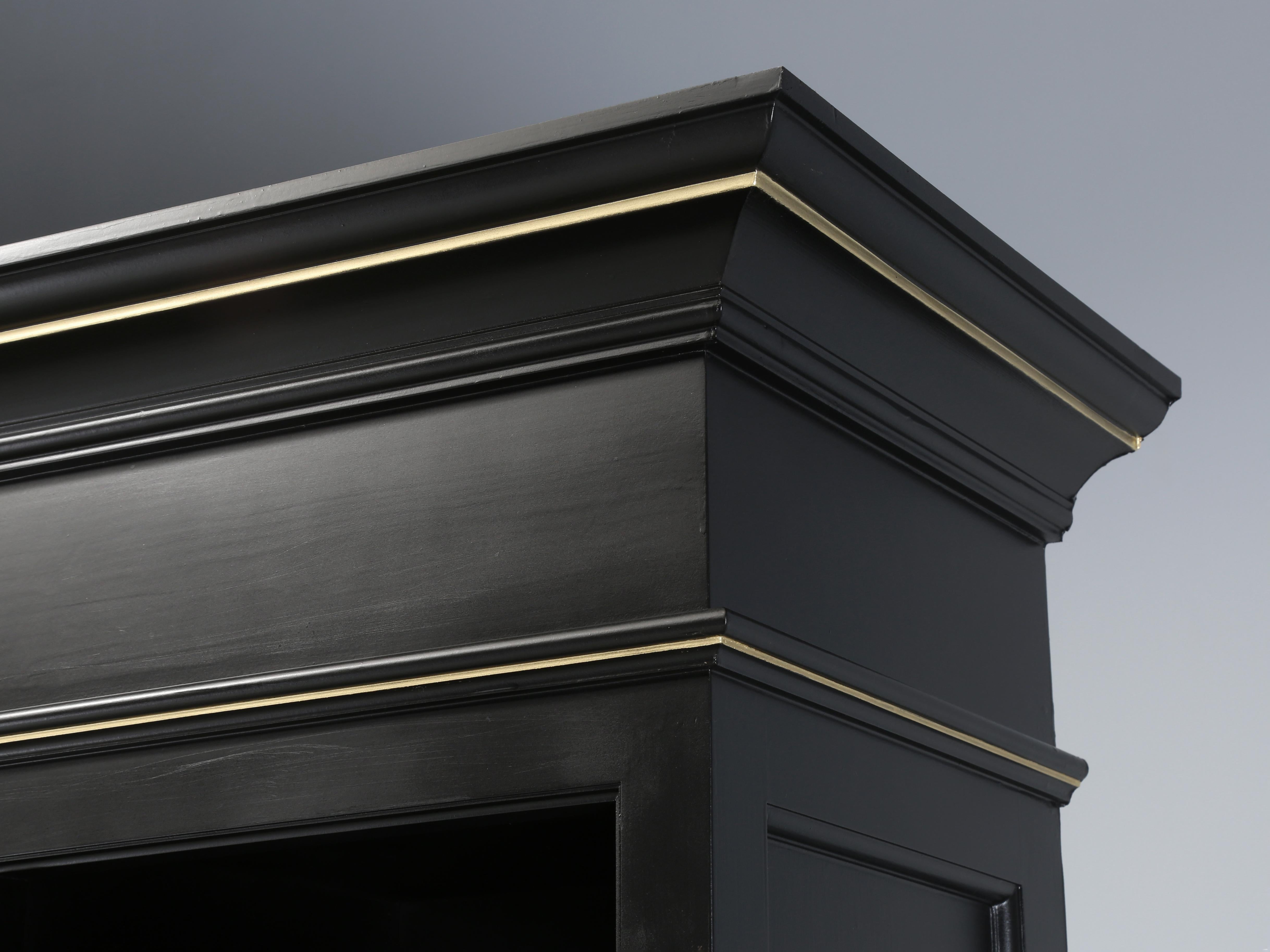 Bookcase with a Large TV Center Section in Black with Woven Brass Panels In Good Condition For Sale In Chicago, IL