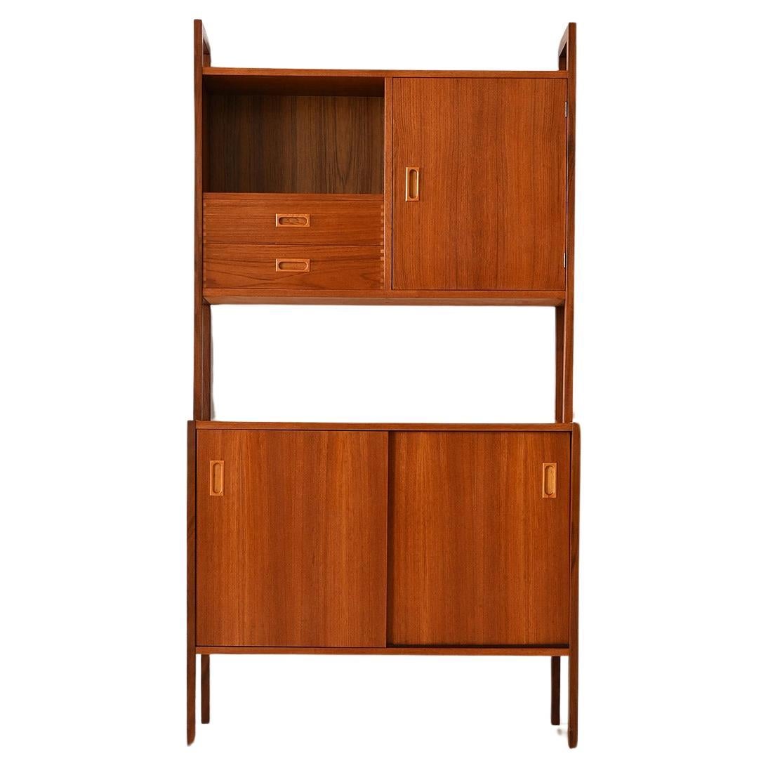 Bookcase with sliding doors in teak and birch wood
