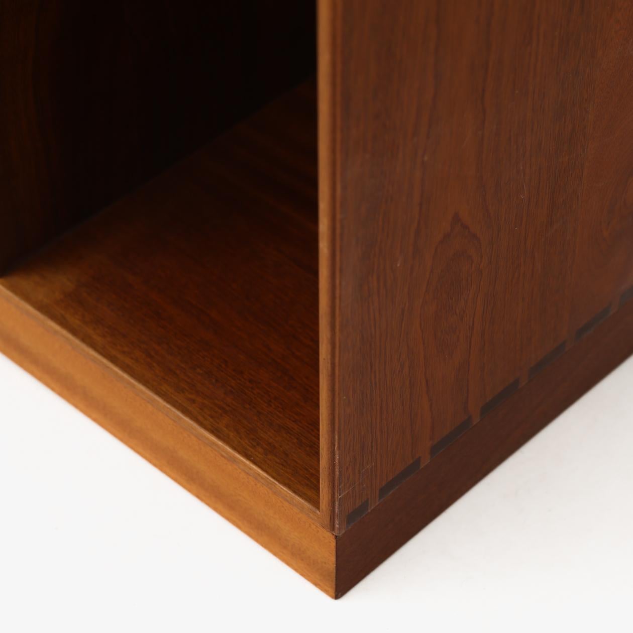 20th Century Mahogany bookcases by Mogens Koch For Sale