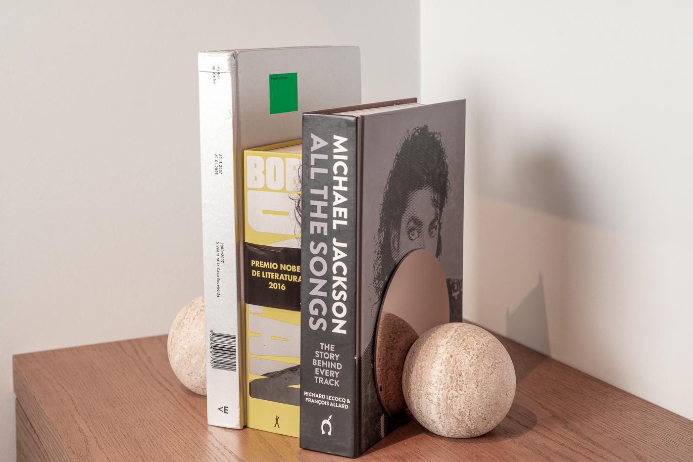 Bookend White Marble and Stainless Steel 3