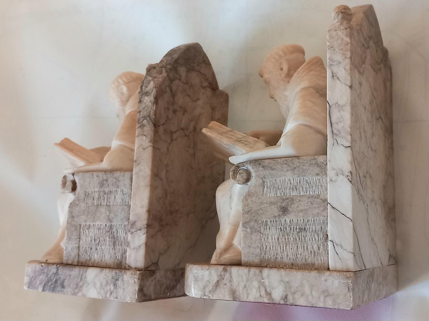  Bookends in Form of Renaissance Monk Library Natural Alabaster and Marble  In Good Condition For Sale In Mombuey, Zamora