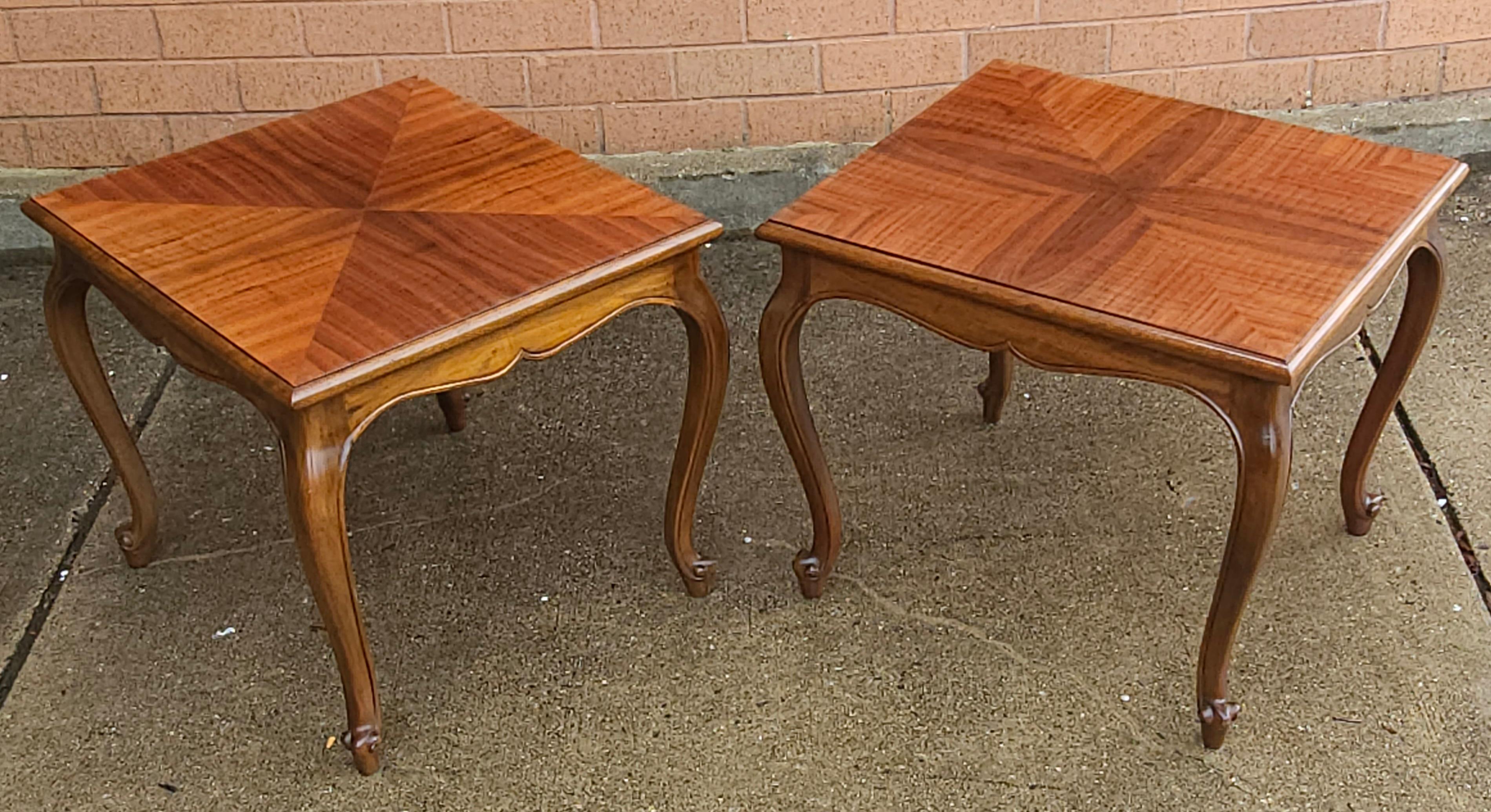 20th C. Handcrafted Bookmatched Brazilian Rosewood Provincial Side Tables, Pair For Sale 4