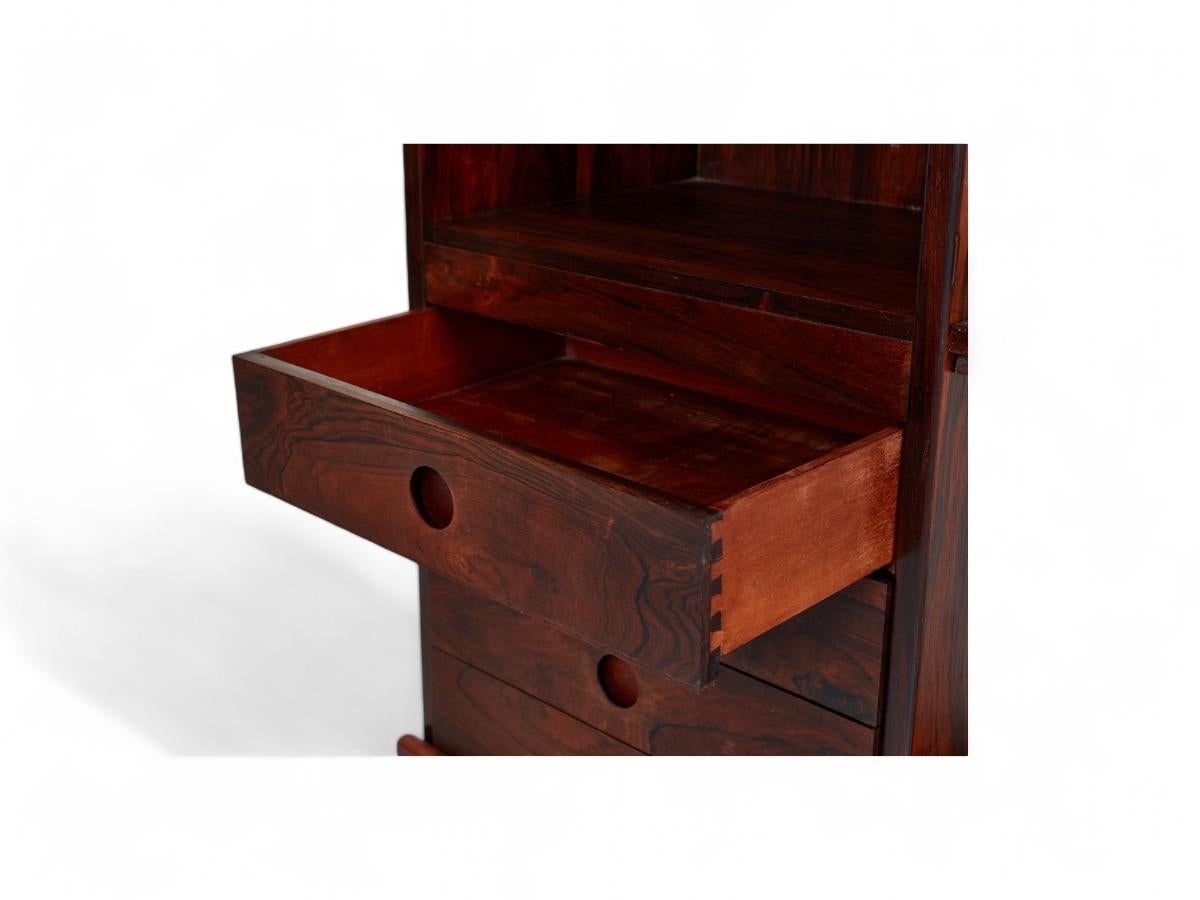 Mid-Century Modern Bookshelf “Adolpho” in Hardwood by Sergio Rodrigues, c. 1968s For Sale