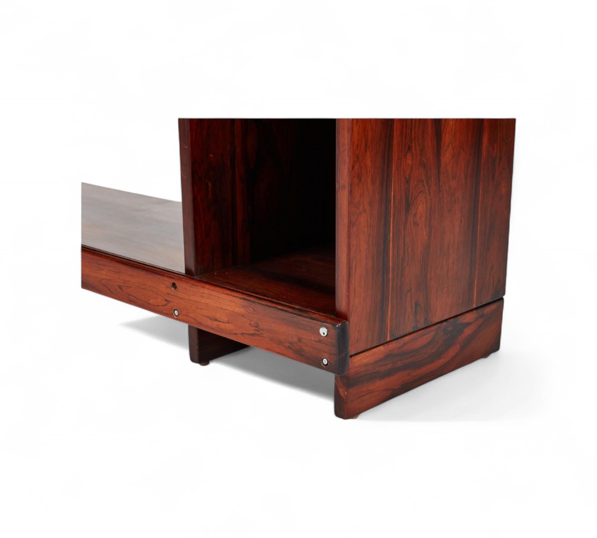 Bookshelf “Adolpho” in Hardwood by Sergio Rodrigues, c. 1968s In Good Condition For Sale In New York, NY