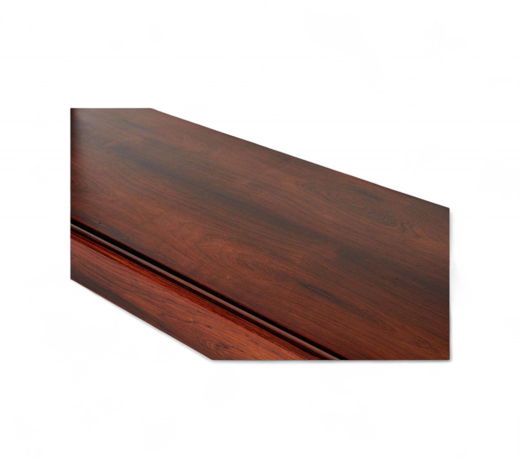 Bookshelf “Adolpho” in Hardwood by Sergio Rodrigues, c. 1968s For Sale 1
