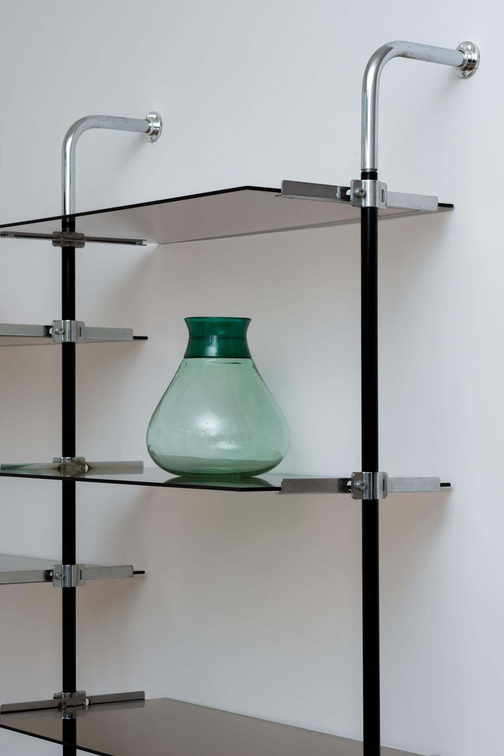 Mid-Century moderno Libreria Bauhaus in vendita