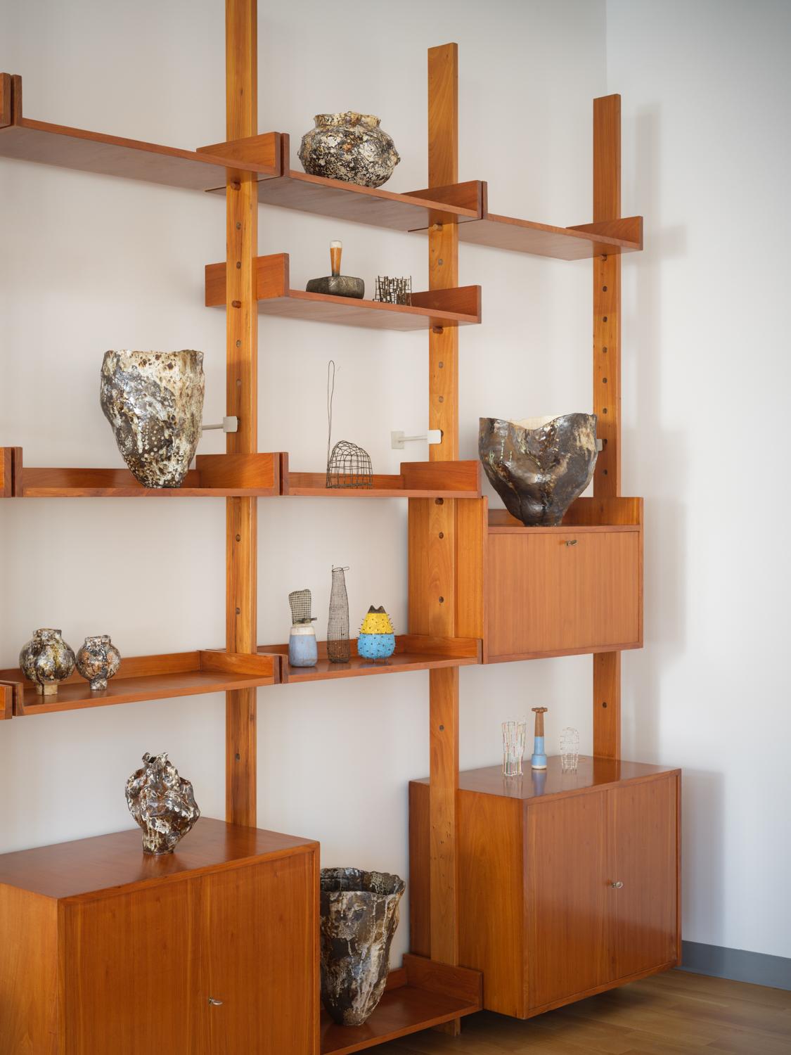 Metà XX secolo Libreria di Joaquim Tenreiro, Brasile, metà del secolo scorso, 1960 in vendita