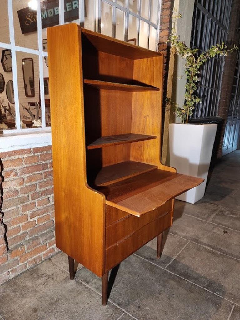 Danish Bookshelf in Teak Wood, Denmark, 1960