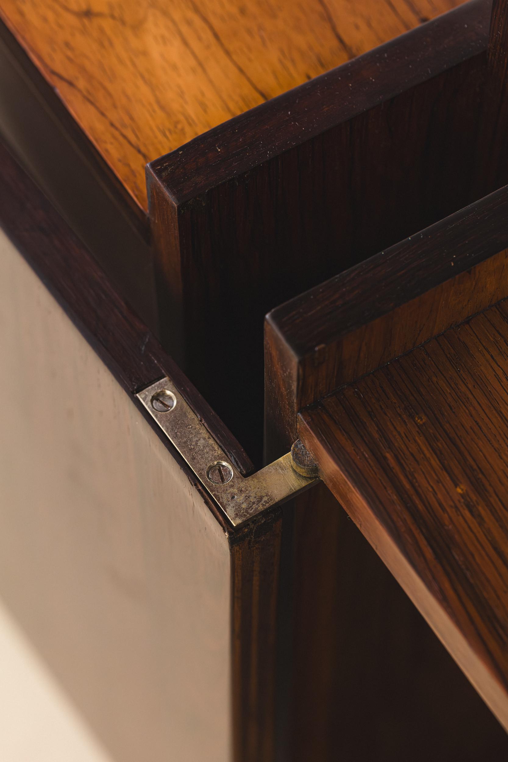 Metal Bookshelf with Rosewood Veneers by Brazilian company Celina Decorações, 1960s For Sale