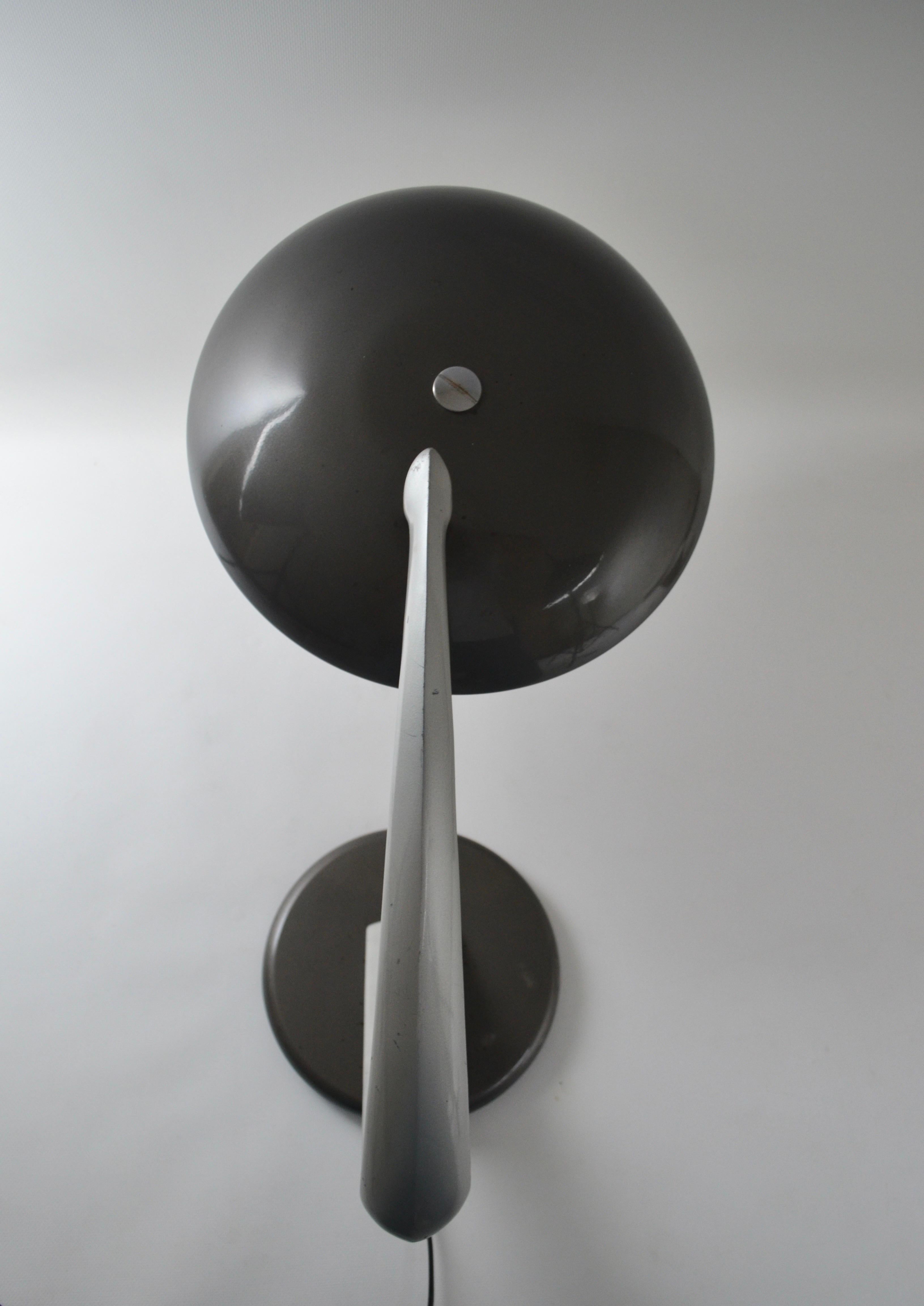Boomerang 64 table lamp by FASE For Sale 5