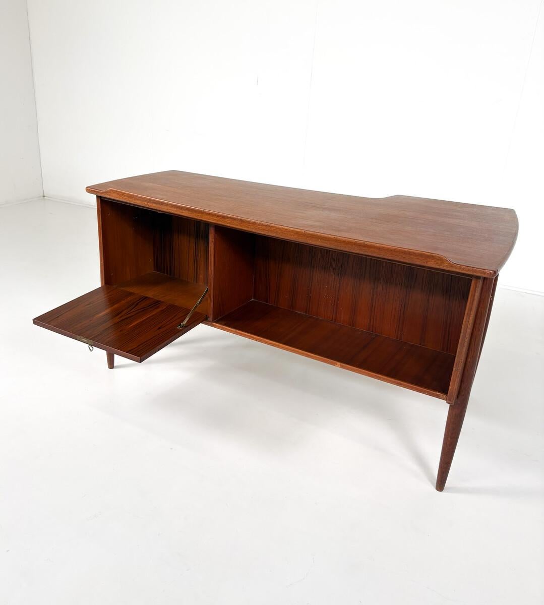 Bureau Boomerang A10 par Göran Strand pour Lelangs Möbelfabrik, 1960s en vente 1