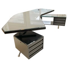 Boomerang Desk by Osvaldo Borsani for Tecno Milano