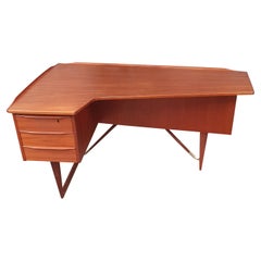 Boomerang Desk by Peter Lovig Nielsen for Dansk