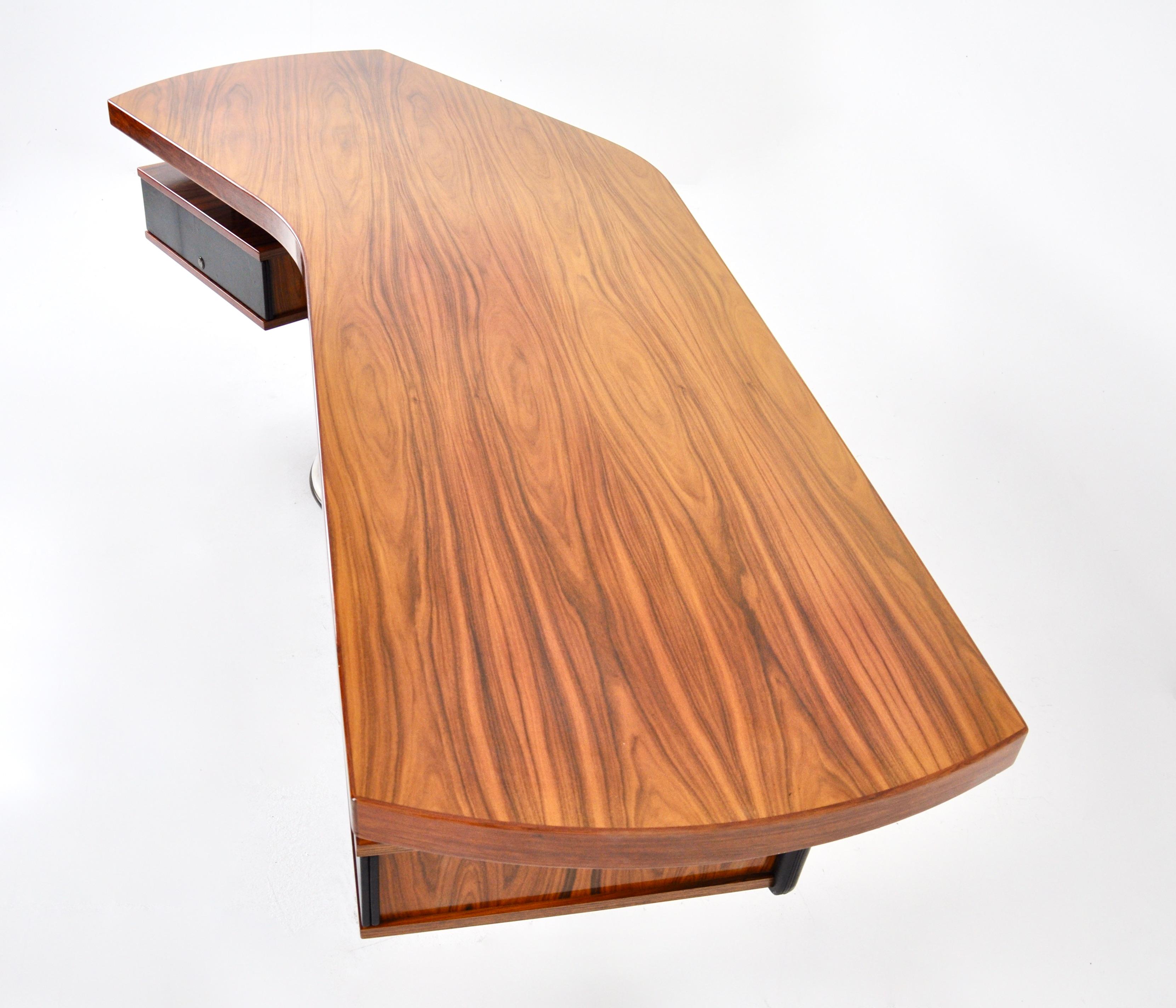 Mid-20th Century Boomerang desk by Renzo Schirolli, 1960s