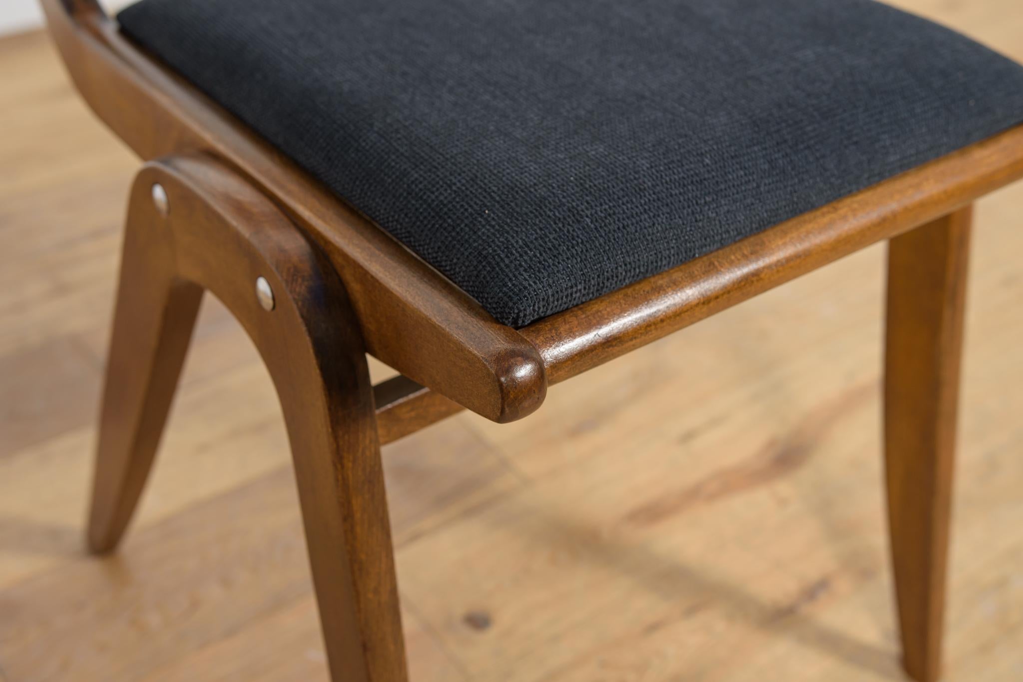 Chaises de salle à manger Boomerang de Gościcńskie Furniture Fabryki, 1960, ensemble de 6 en vente 6