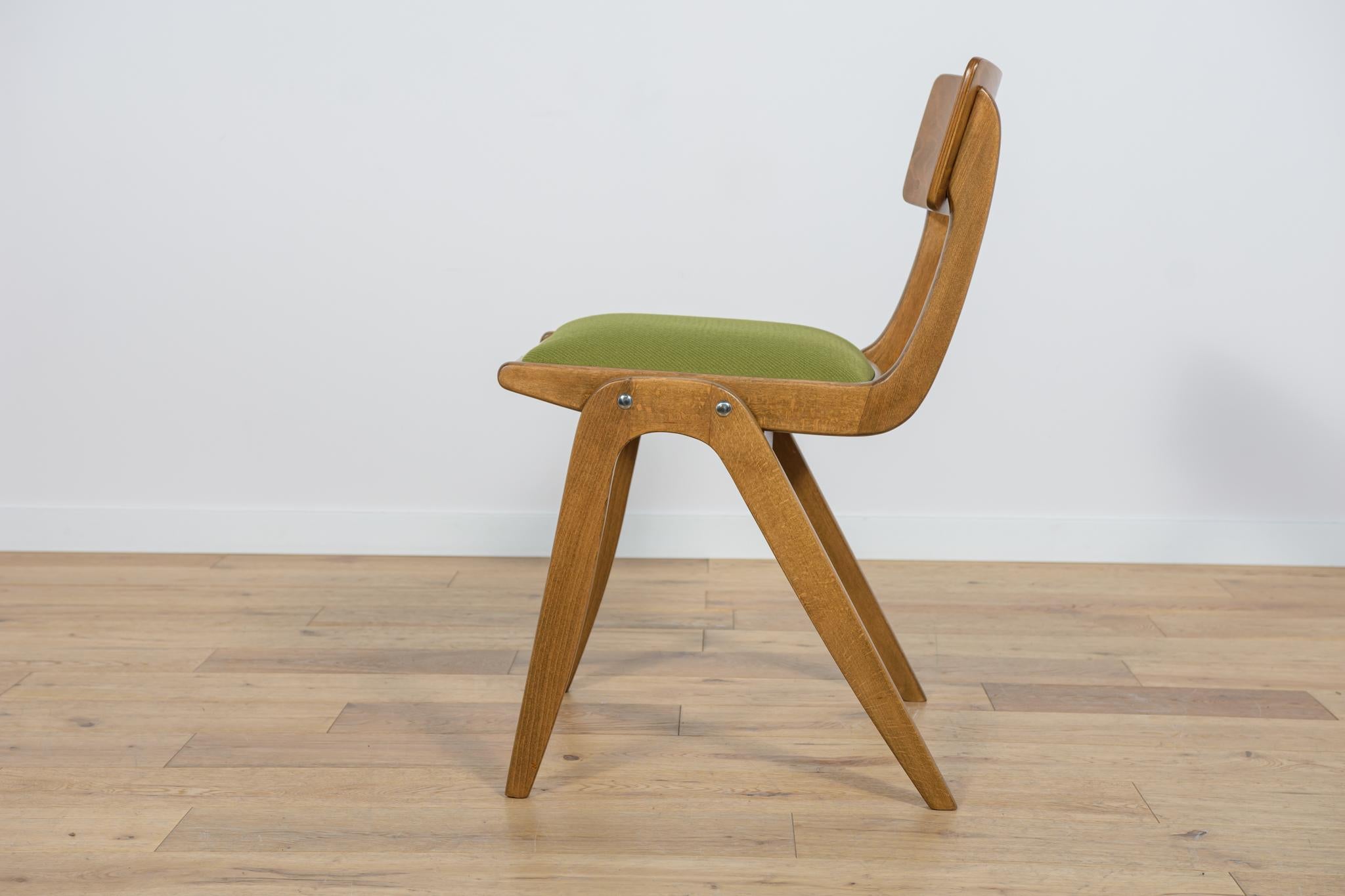 Boomerang Dining Chairs Typ 229xB from Goscinski Furniture Factory, 1960s. For Sale 2