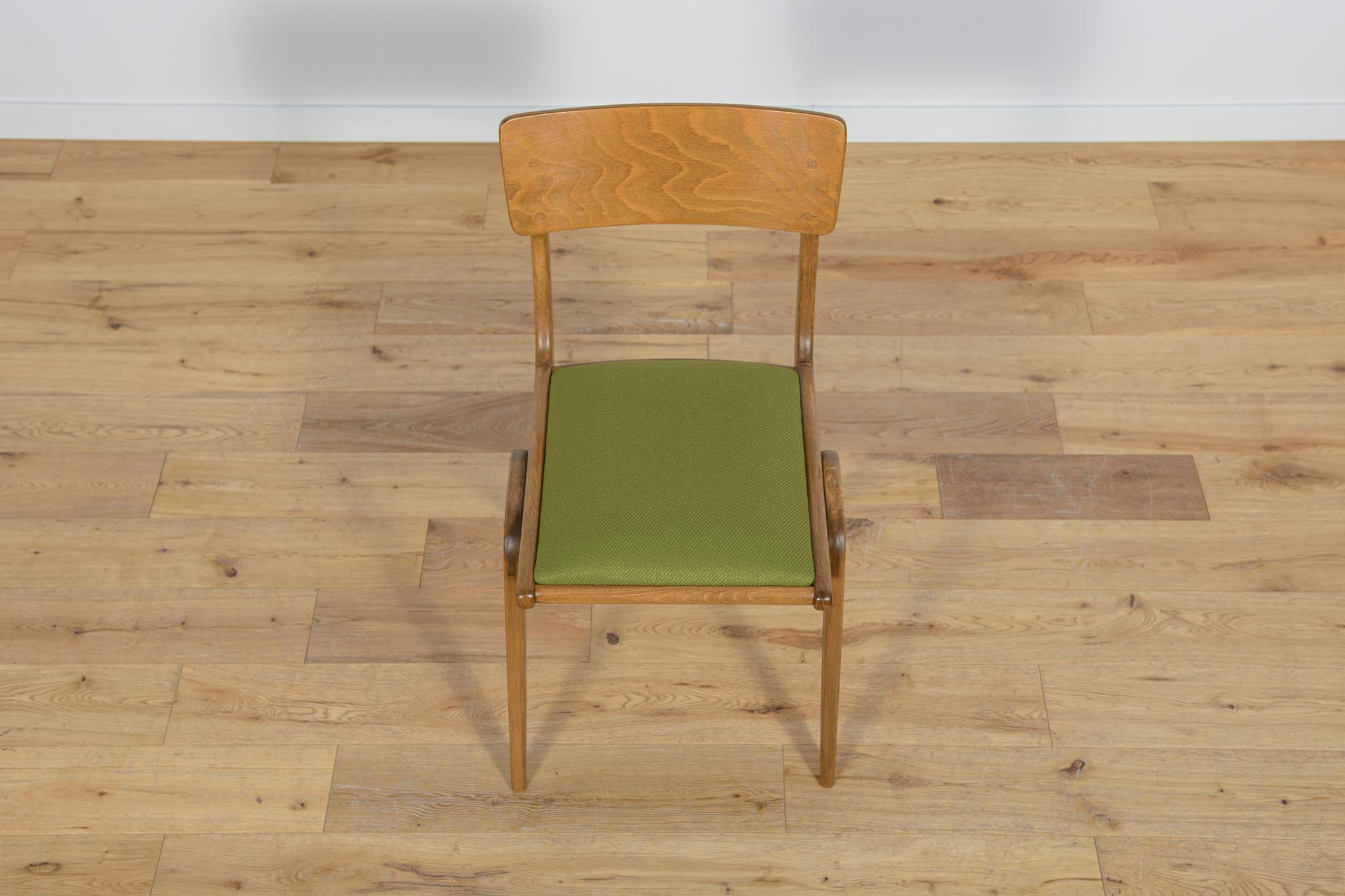 Tissu Chaises de salle à manger Boomerang Typ 229xB de la manufacture de meubles Goscinski, années 1960. en vente