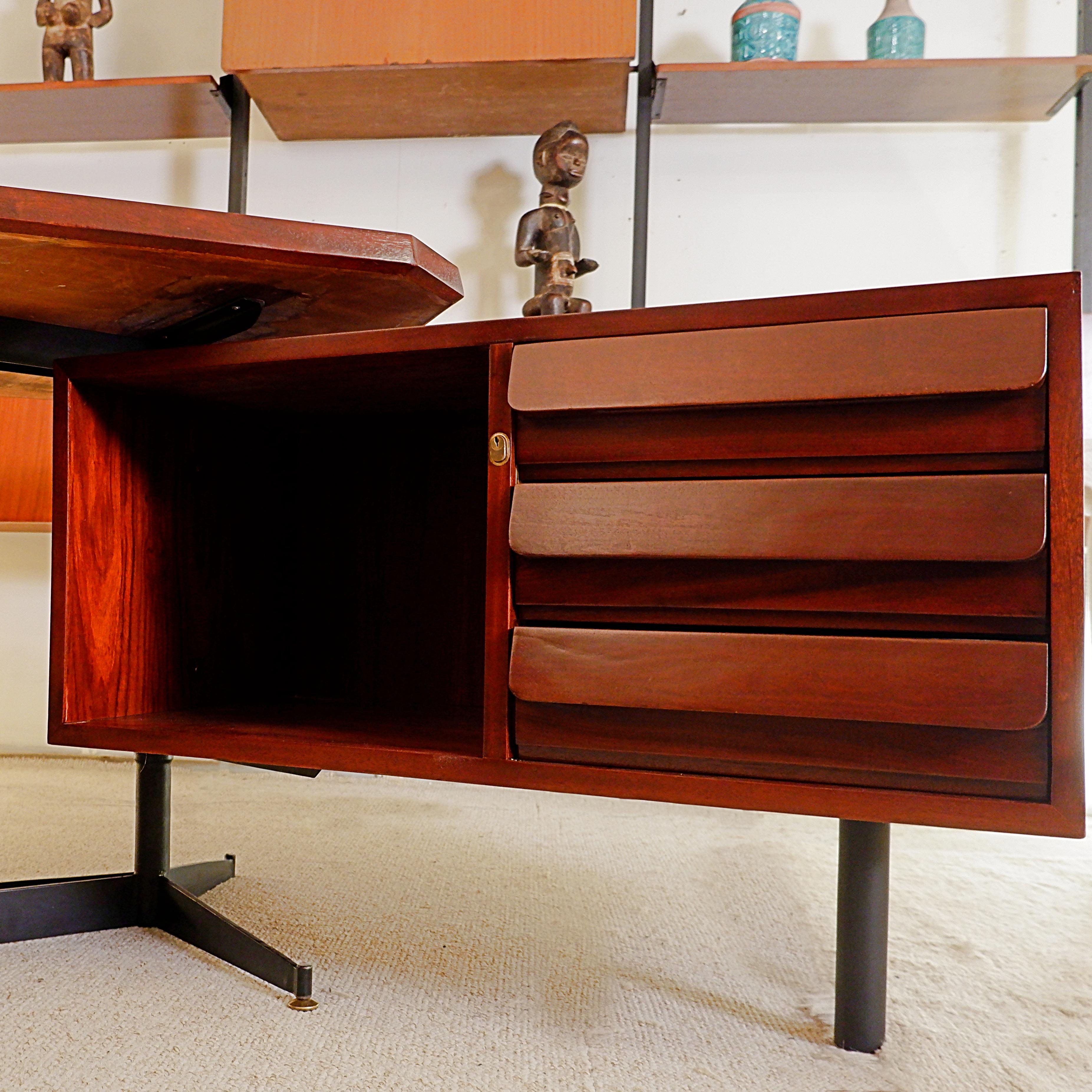 “Boomerang” executive desk Borsani style, Italy, 1960s 3