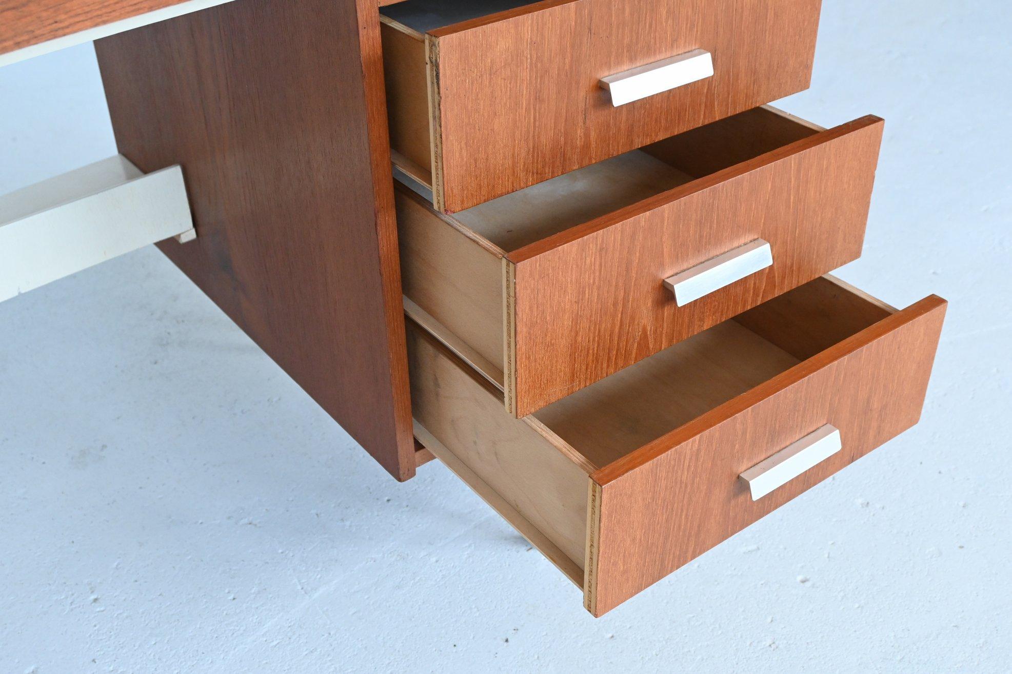 Boomerang Floating Desk Tijsseling, the Netherlands, 1960 In Good Condition In Etten-Leur, NL