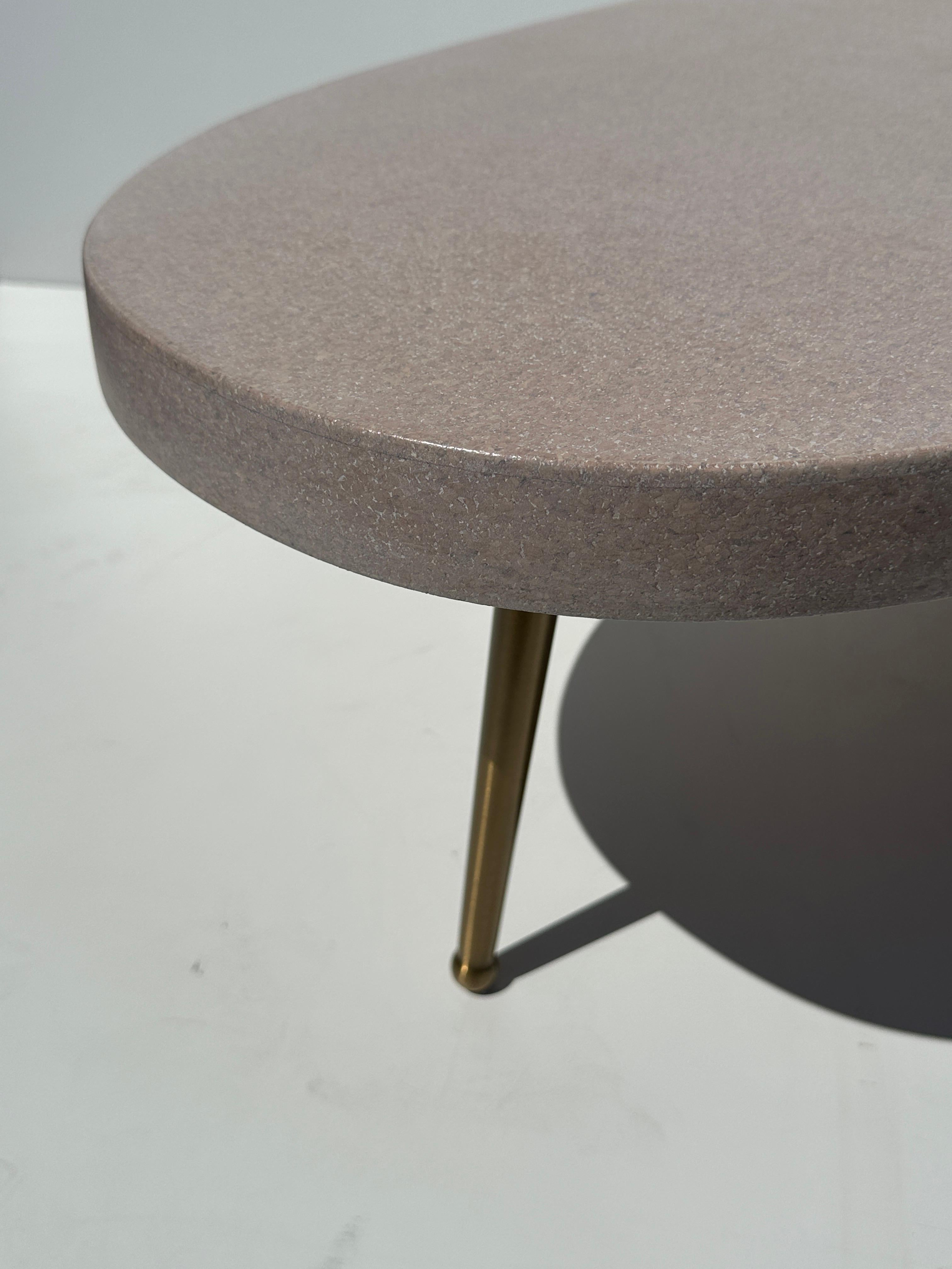 Table basse en liège en forme de boomerang en vente 9