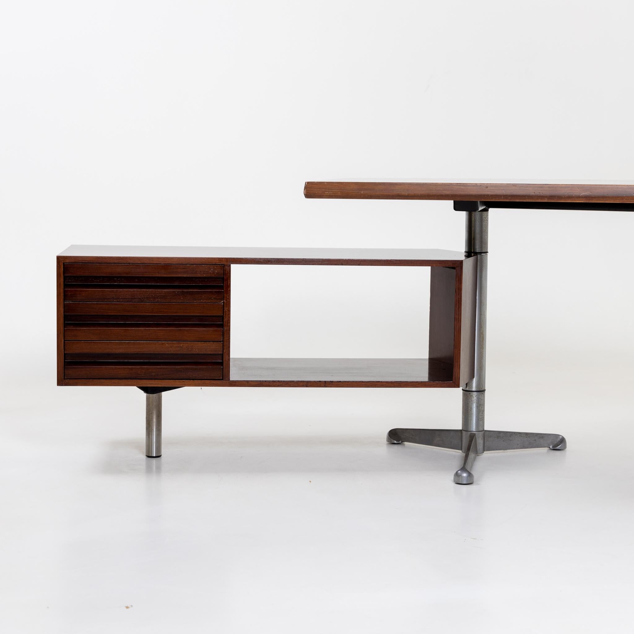 Boomerang T96 Desk by Osvaldo Borsani for Tecno, Italy 1950s 4