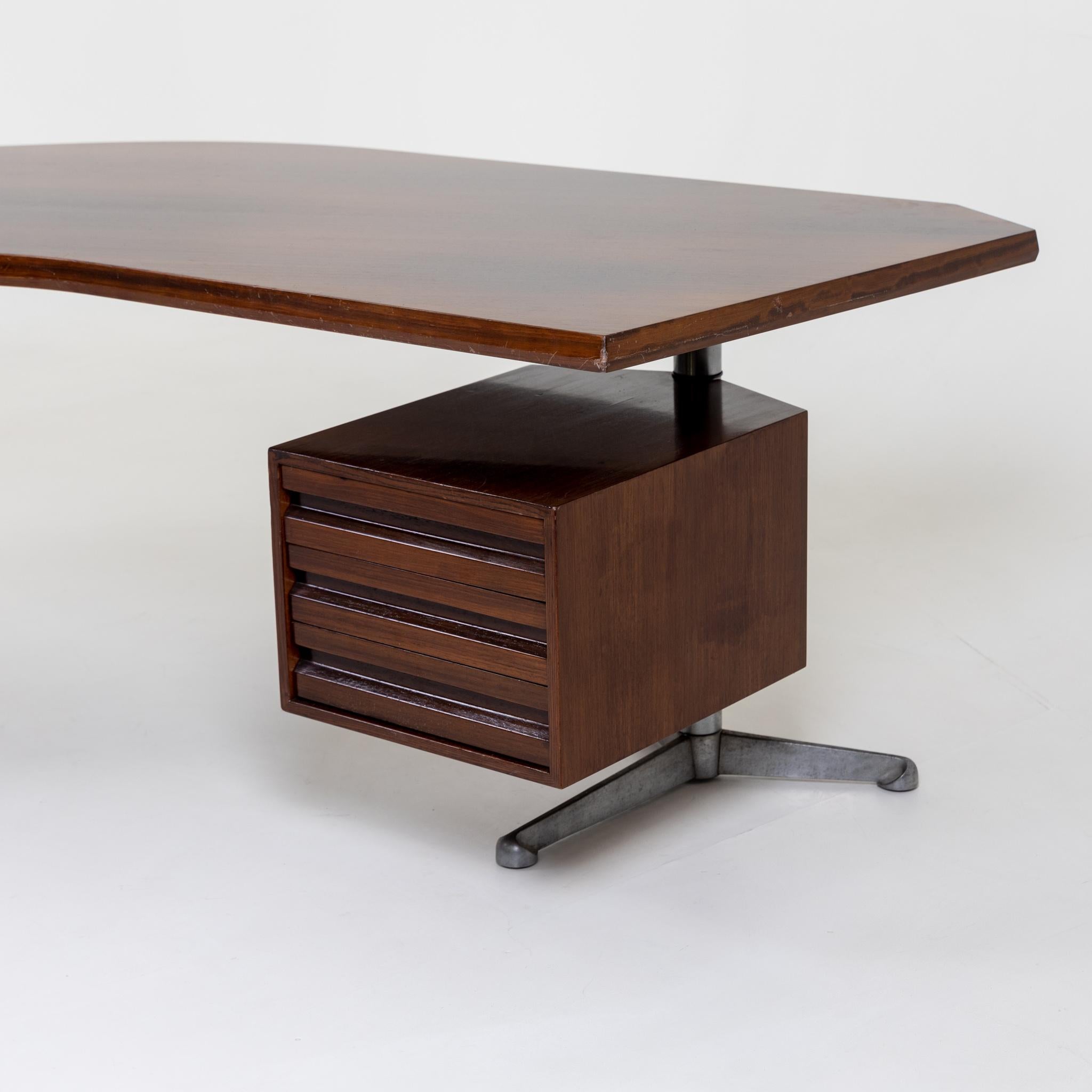 Boomerang T96 Desk by Osvaldo Borsani for Tecno, Italy 1950s 6