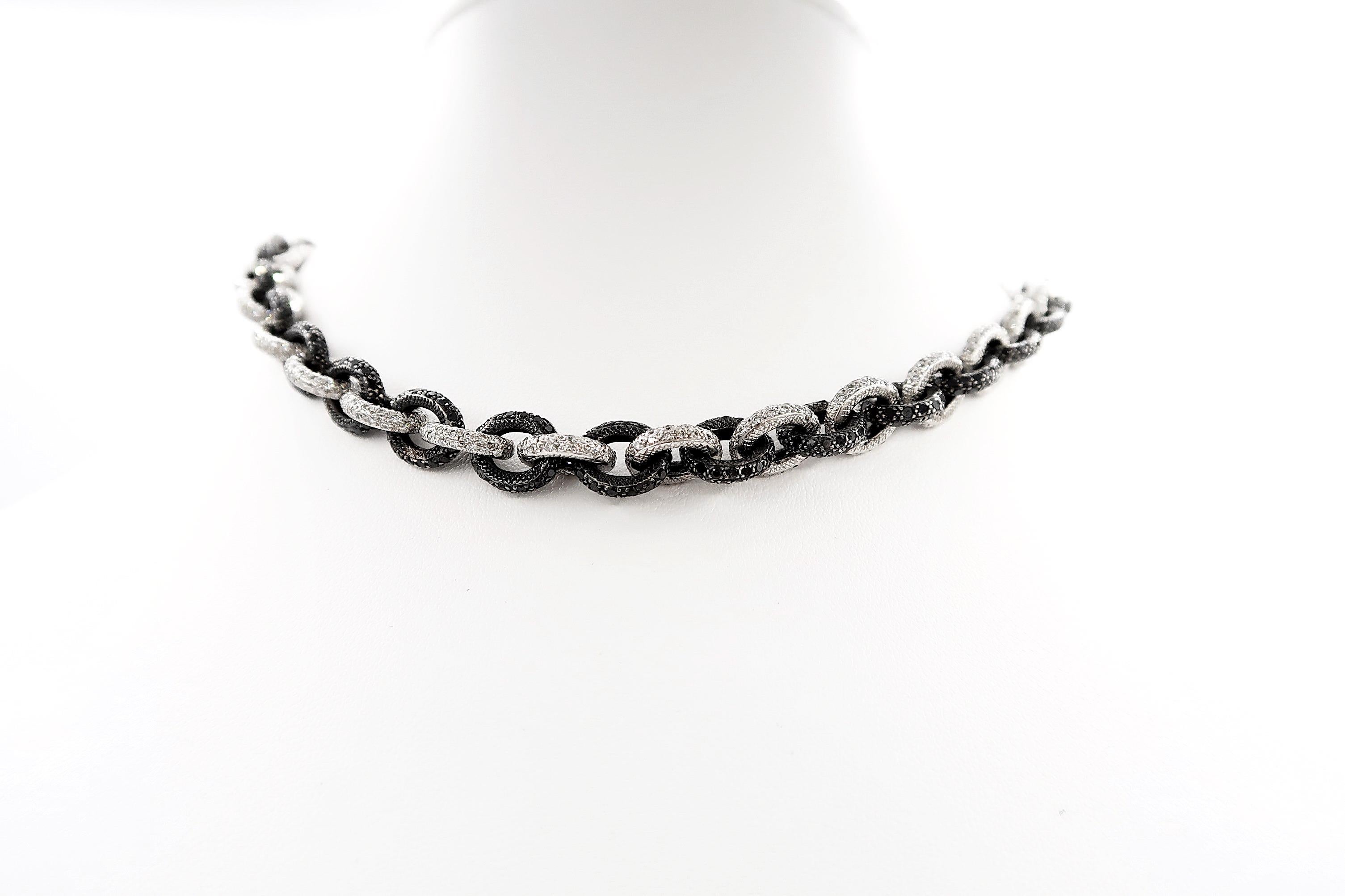Black and White Diamond Pavé Link Chain Necklace in 18K Gold with Detachable 2.25