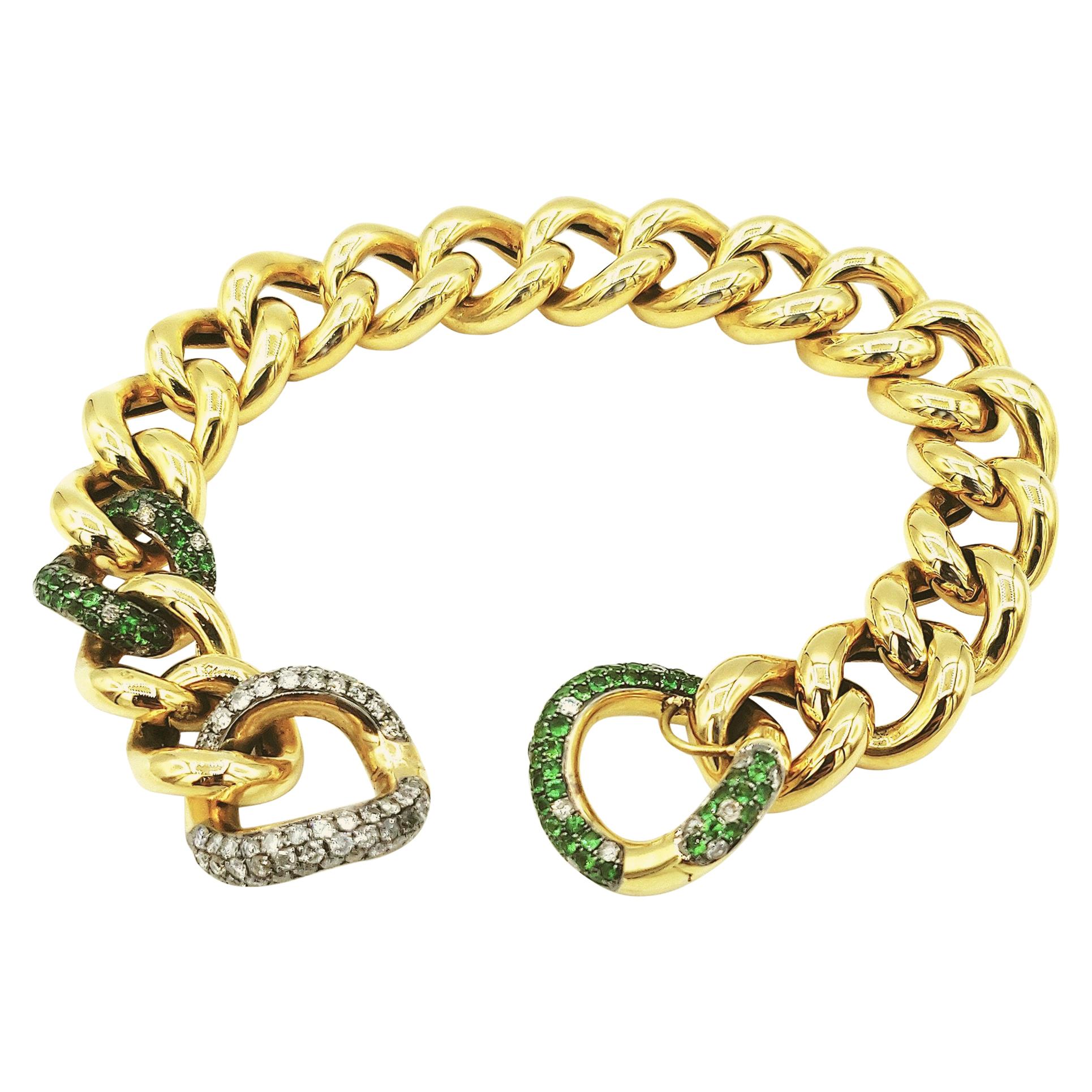 Diamond Pave Gold Chain Link Bracelet For Sale at 1stDibs pave