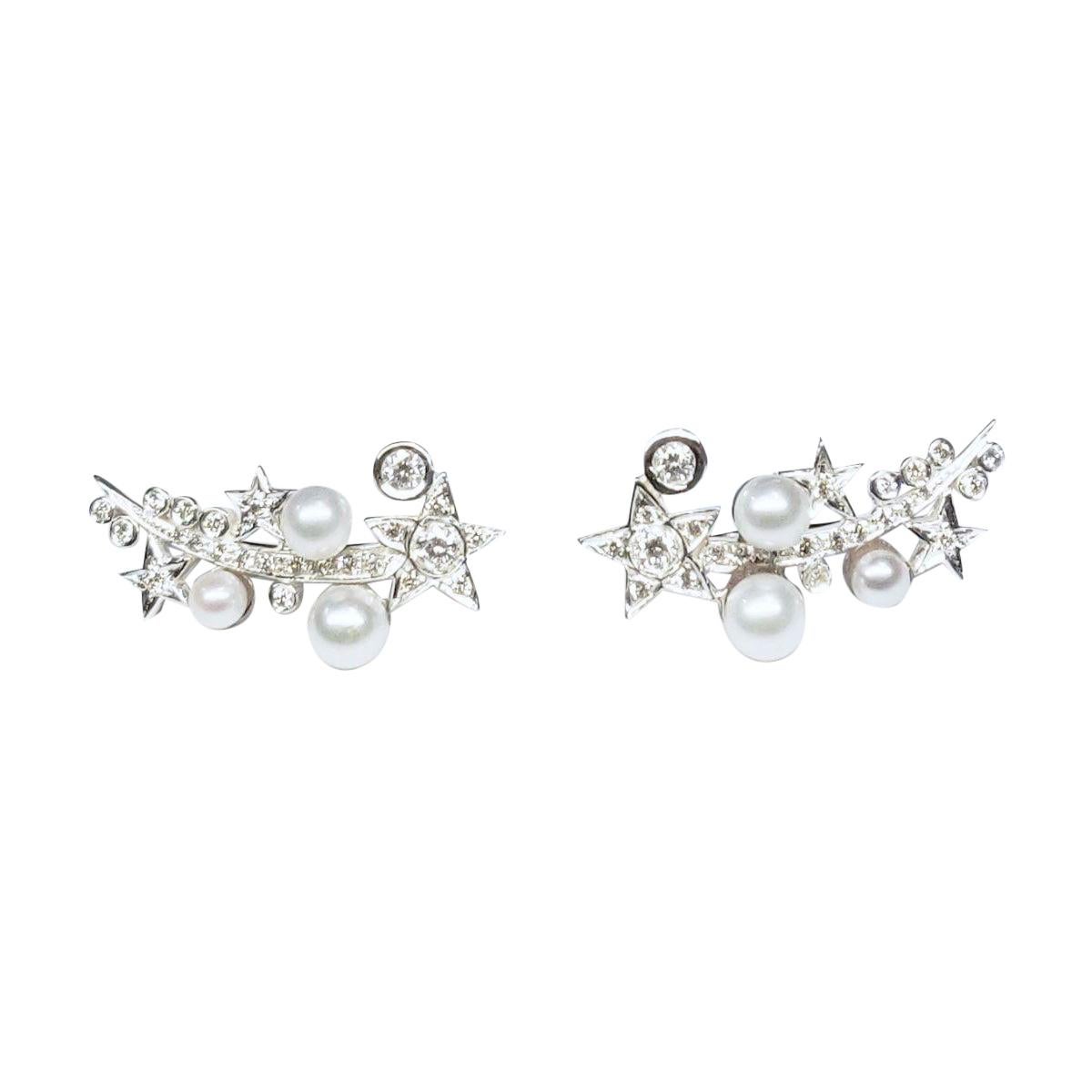BOON Moving Across the Starry Pearly Sky Diamond 18k Gold Ear Cuff Earrings For Sale
