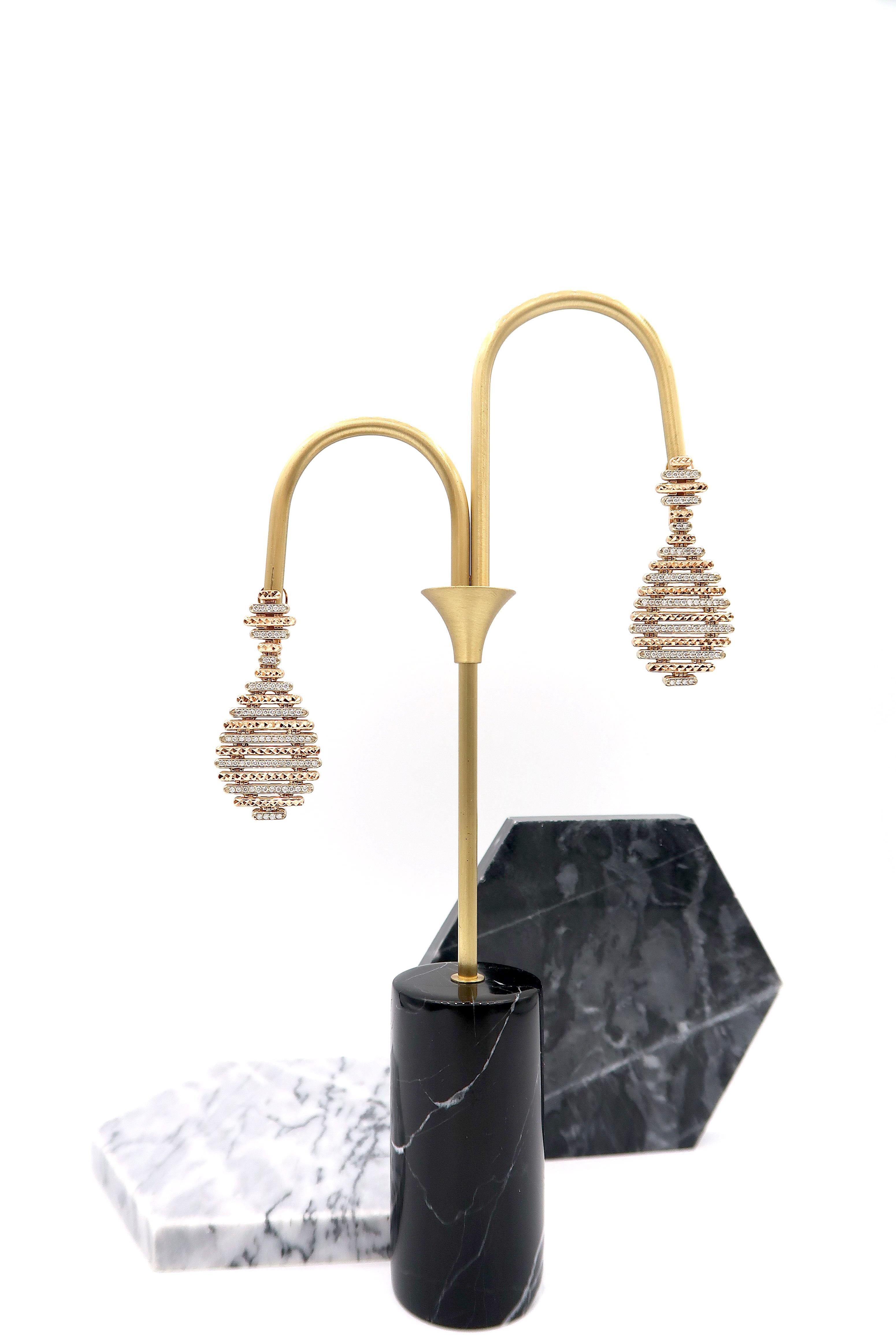 Contemporary Boon Multiple Horizontal Rods Diamond Chandelier Earrings 18 Karat Rose Gold For Sale