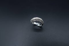 Boon Wavy White Diamond White Gold Band Ring