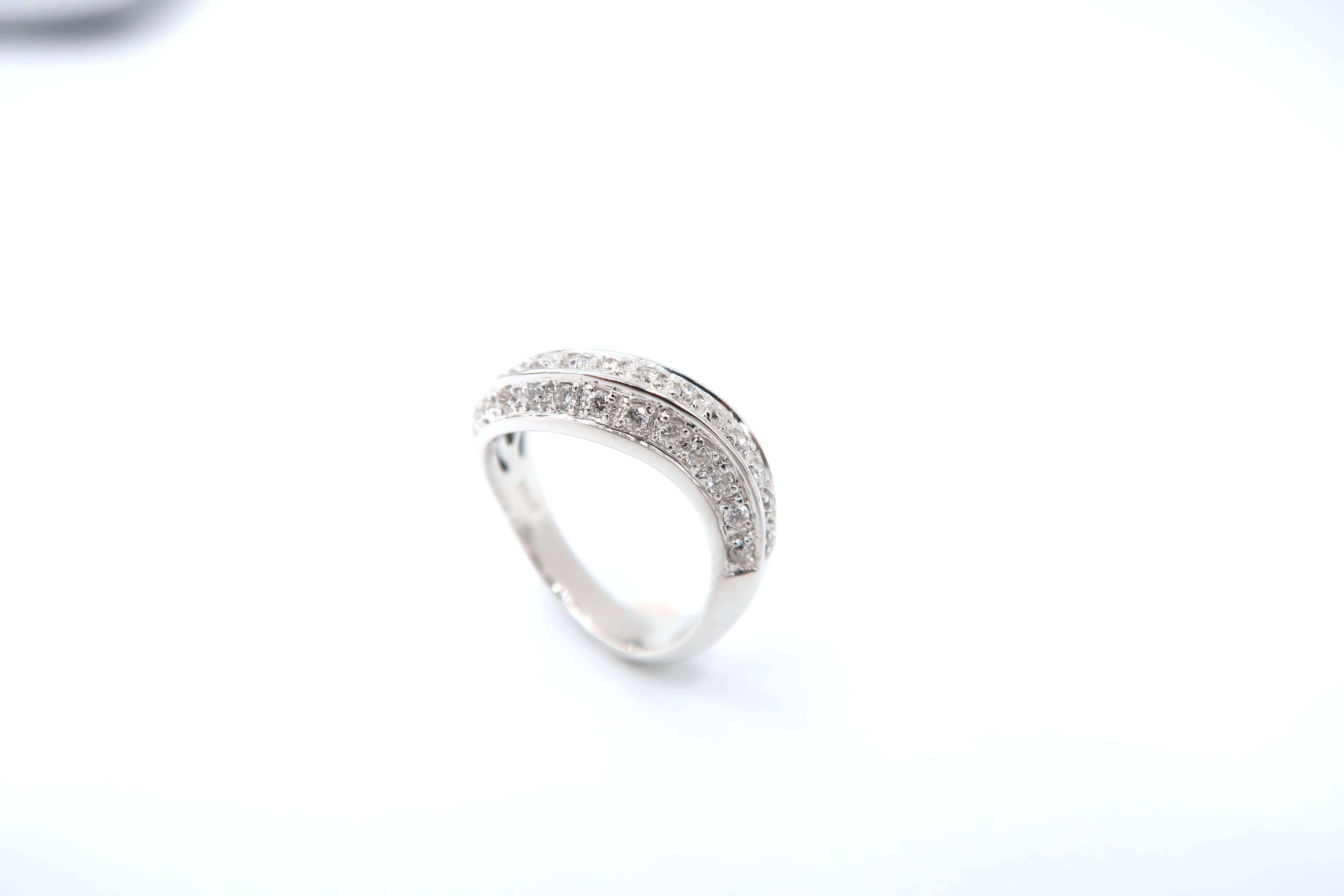 Brilliant Cut Boon Wavy White Diamond White Gold Band Ring For Sale