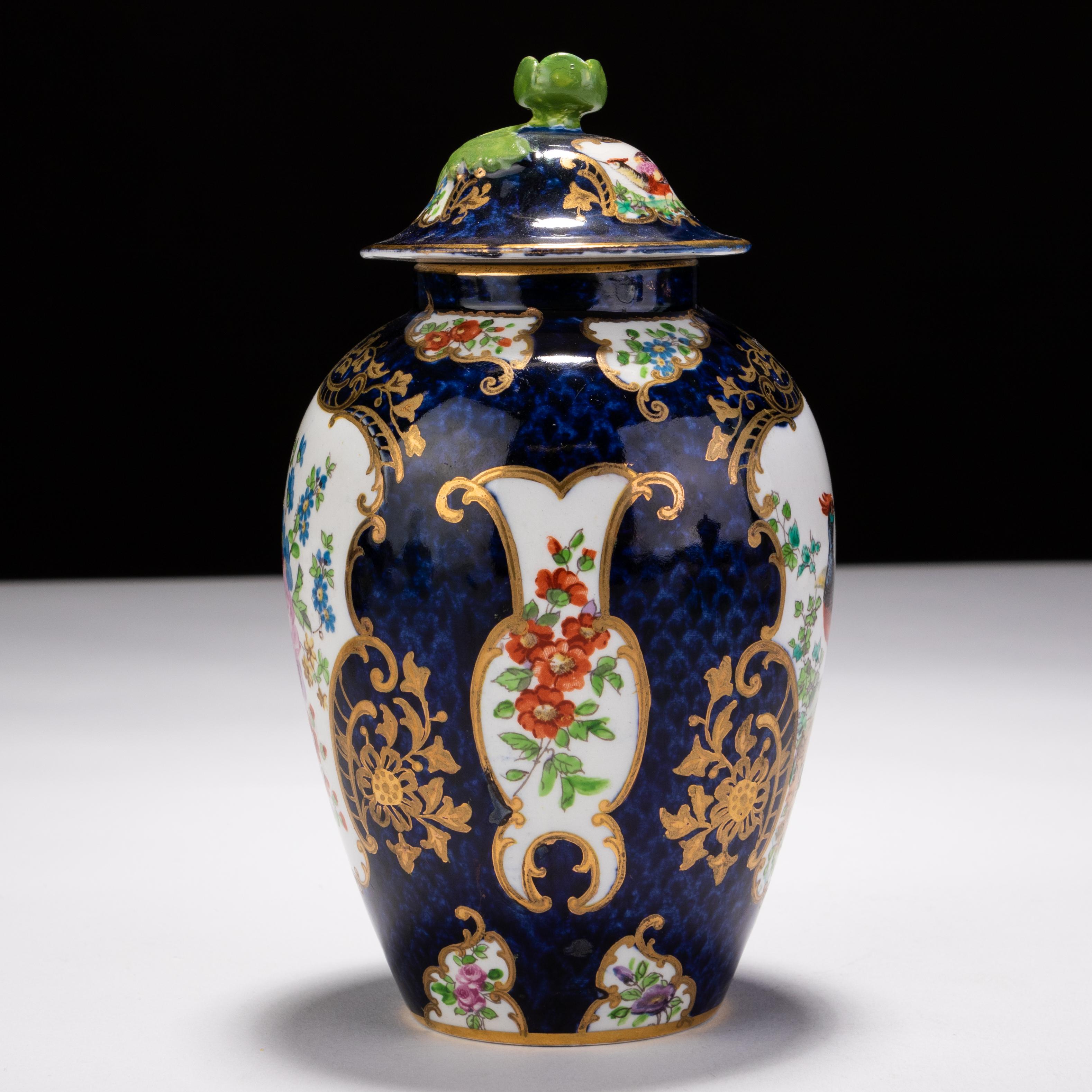 Hand-Painted Booths Asiatic Pheasant Cobalt English Porcelain Lidded Vase 19th Century 
