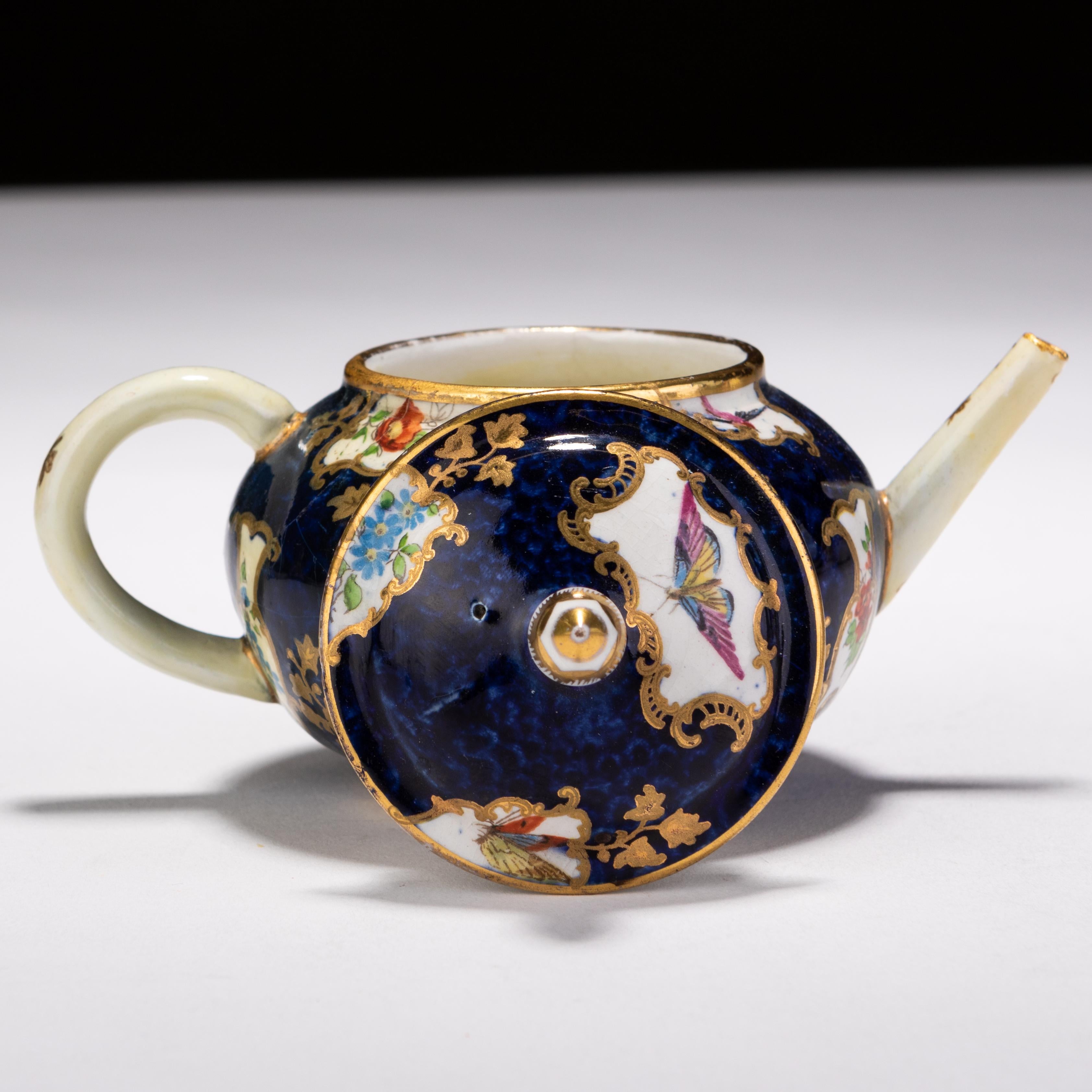 Booths Asiatic Pheasant Cobalt English Porcelain Teapot 19th Century  In Good Condition In Nottingham, GB