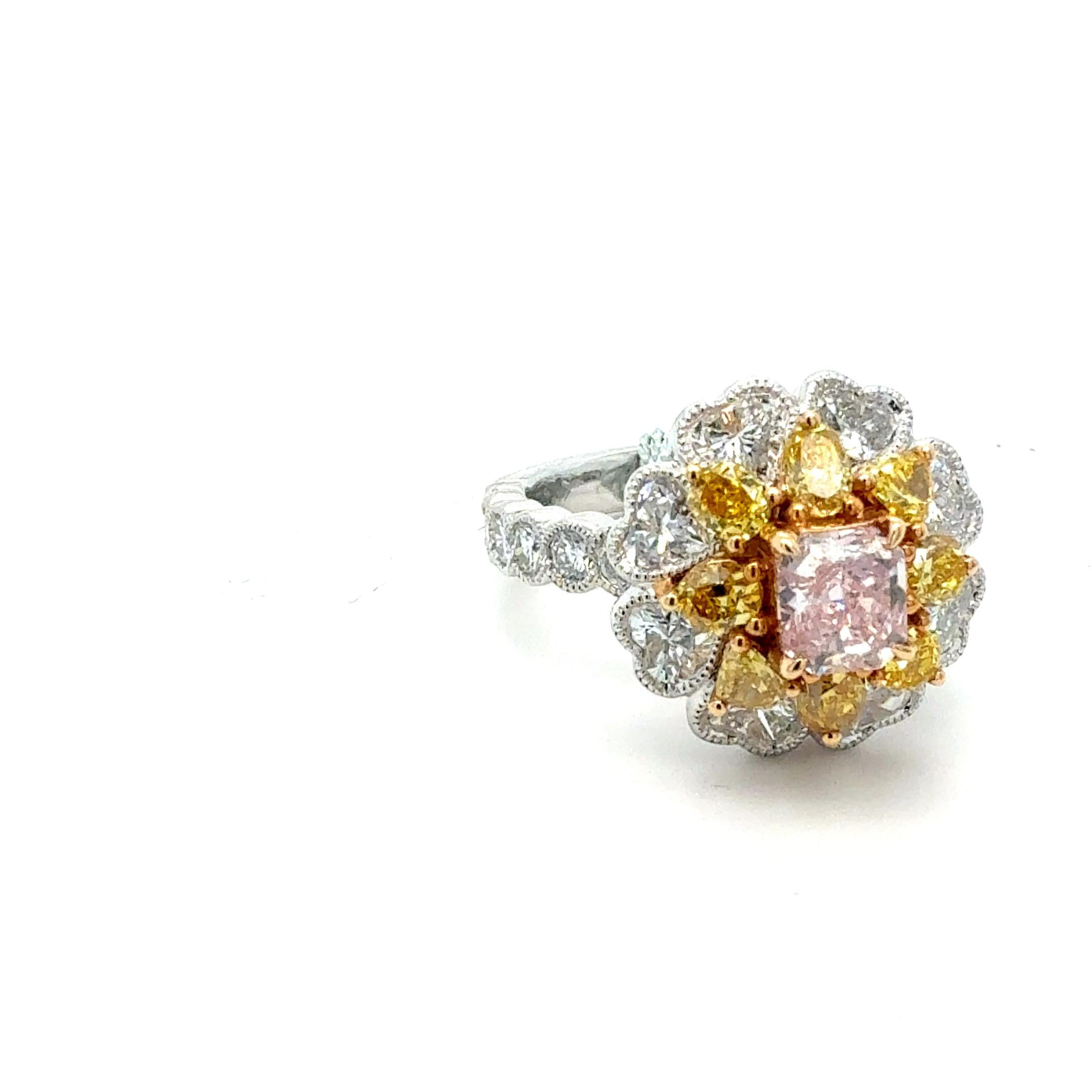 Anillo de diamantes y diamantes Bora & Co 0,60 ct SI2 Fancy Pink Diamond Corte radiante en venta