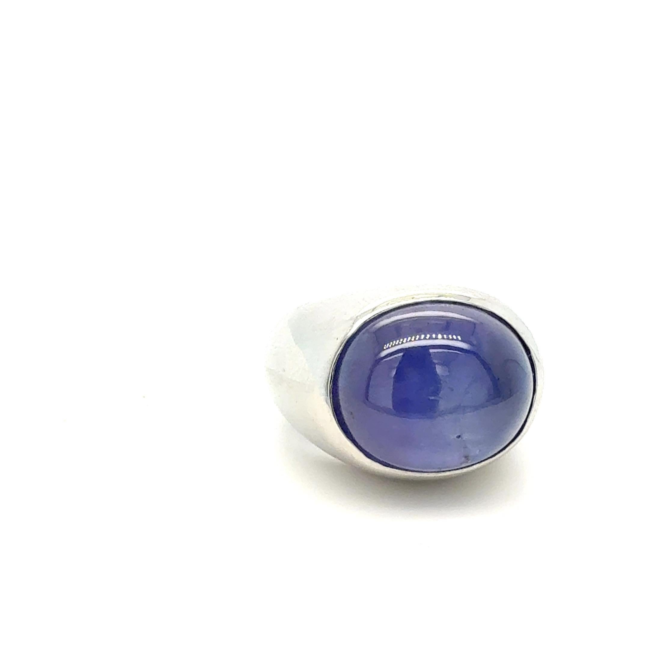 Bora & Co Anillo Zafiro Cabujón Azul 37.01ct en Bueno estado para la venta en New York, NY